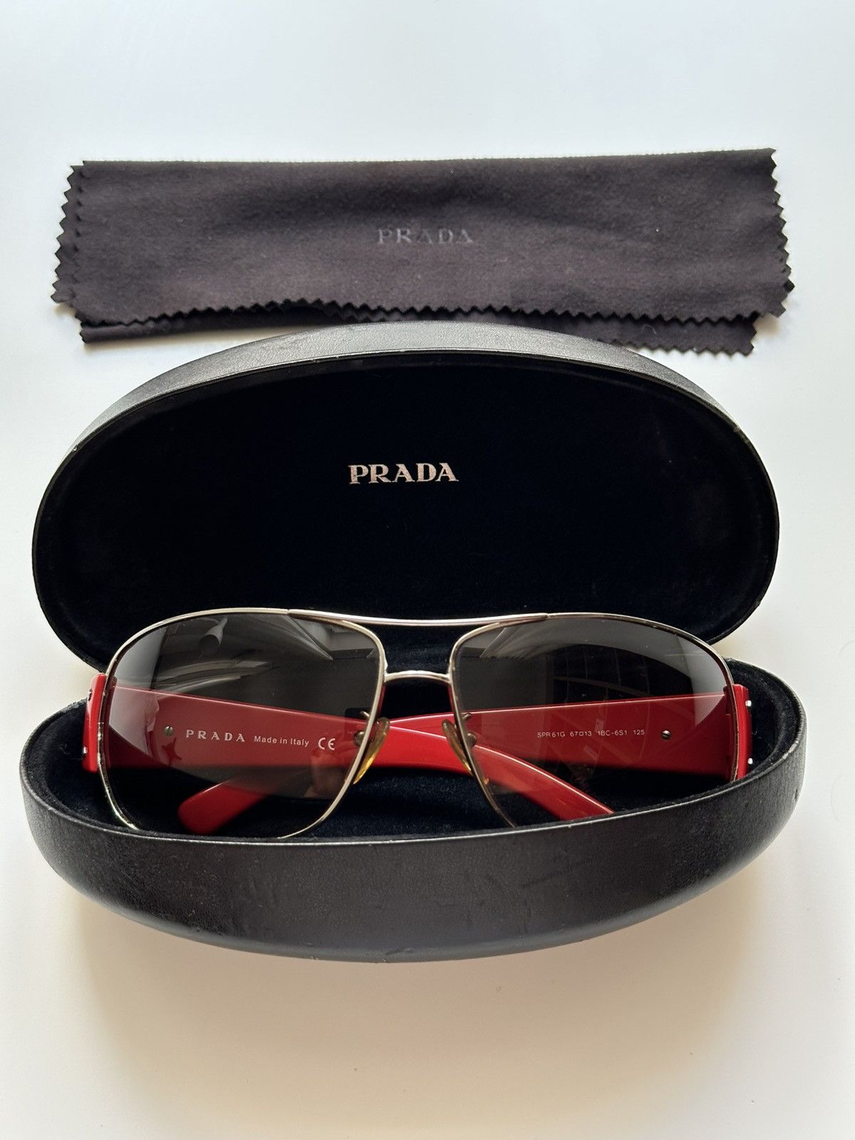 Prada Prada Vintage men’s 2010 Gunmetal Red Grey Mask Sunglasses Size ONE SIZE - 1 Thumbnail