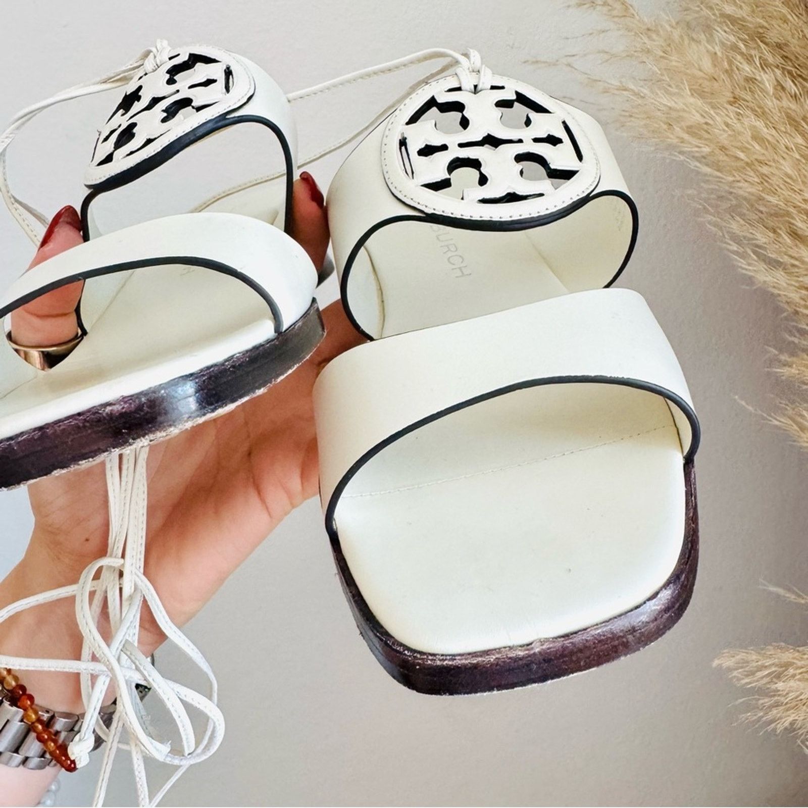 Tory Burch TORY BURCH White Lace Up Leather Block Heel $425 Sandals 7 Size US 7 / IT 37 - 13 Thumbnail