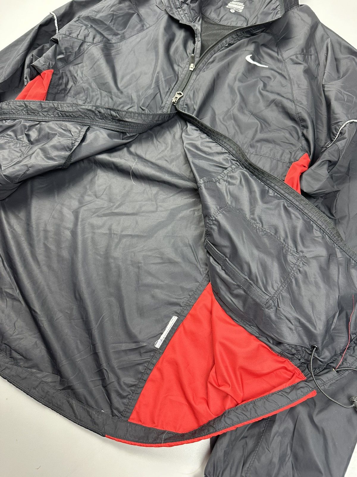Nike × Vintage Vintage Black Nylon Running Light Jaket Nike Size US M / EU 48-50 / 2 - 5 Thumbnail