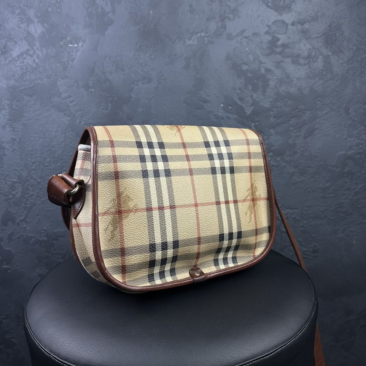 Burberry × Vintage Burberrys Nova Check Shoulder Bag Leather Beige Size ONE SIZE - 6 Thumbnail