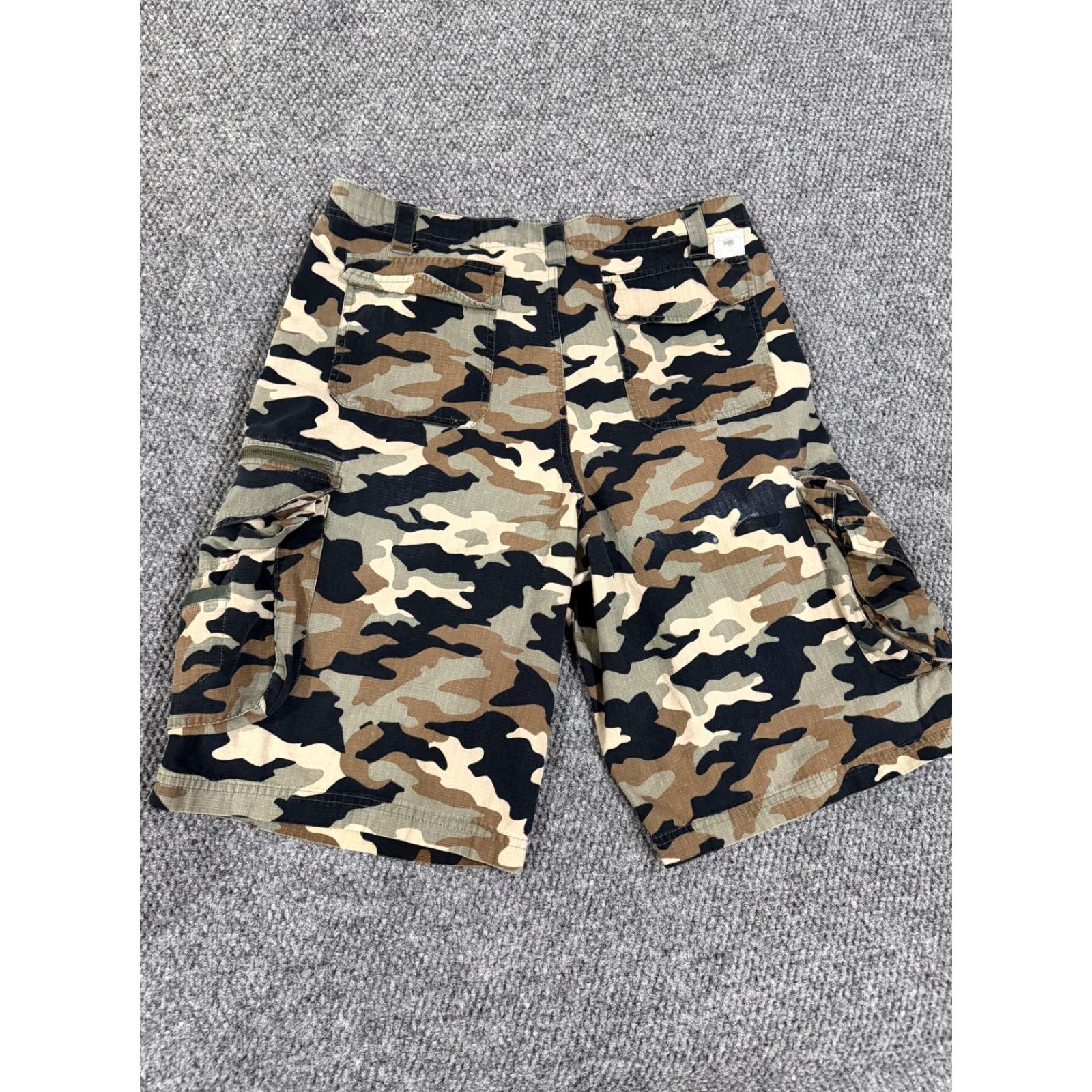 Bugle Boy Bugle Boy Cargo Shorts Mens 38 Green Camo Cotton Canvas Utility Pockets Size US 38 / EU 54 - 6 Thumbnail