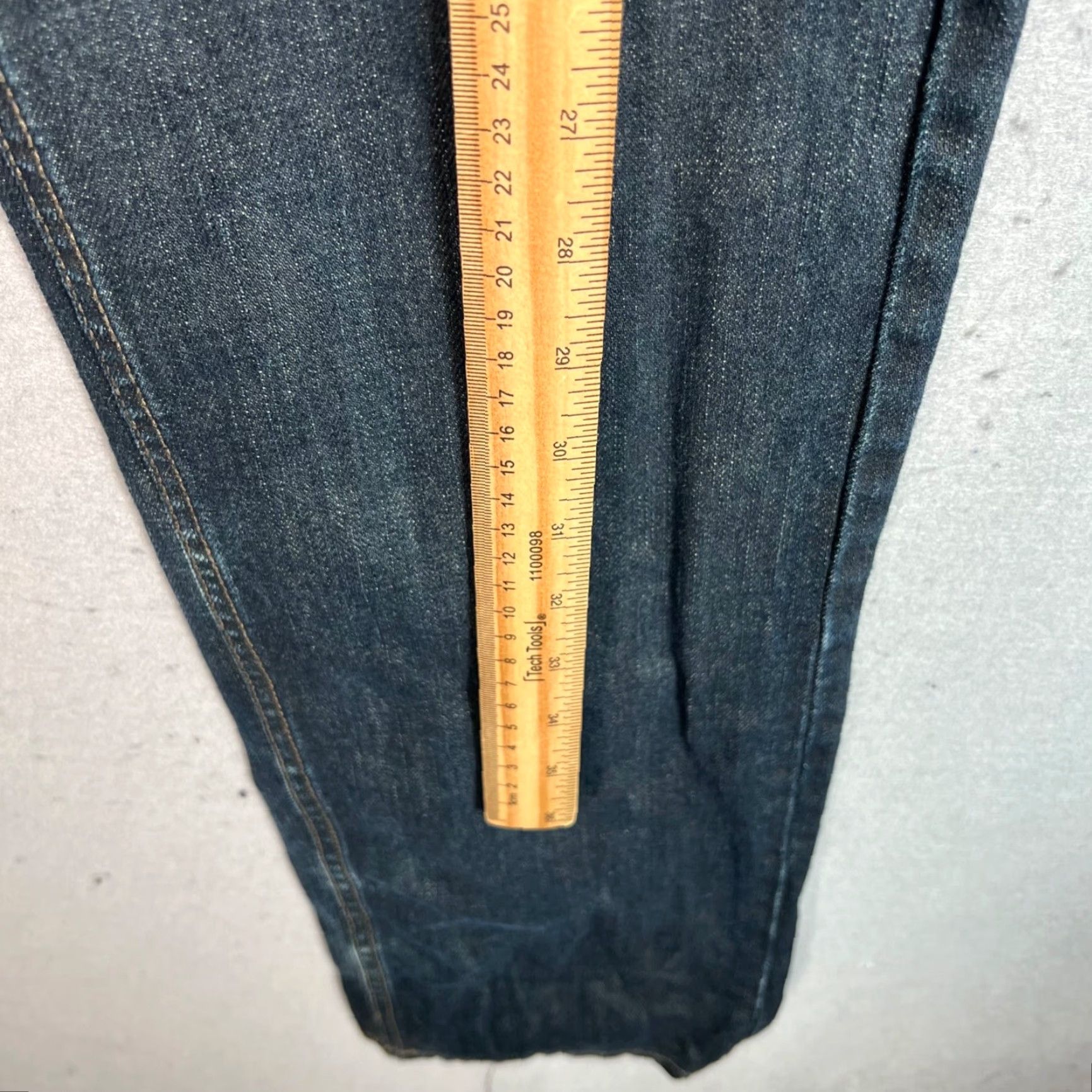 Marc Jacobs Marc By Marc Jacobs Jeans Wash Classic Denim Size 32 Men Inseam 36 Blue Size US 32 / EU 48 - 6 Thumbnail