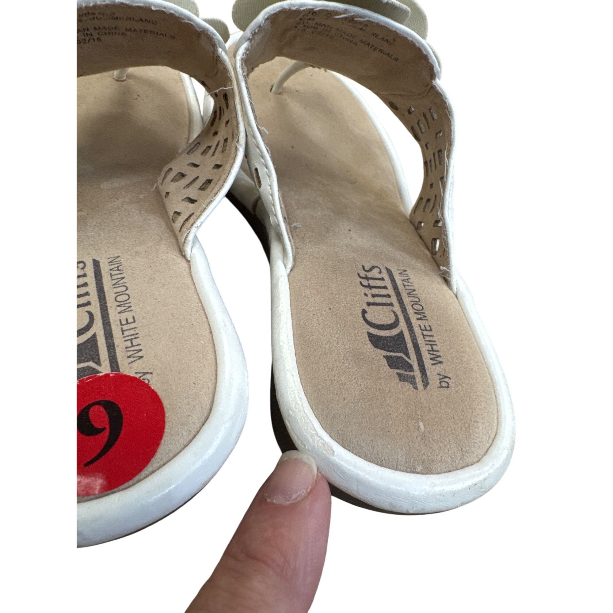 Other Cliffs By White Mountain Womens White Floral Slip-On Sandals Size US 6 / IT 36 - 6 Thumbnail