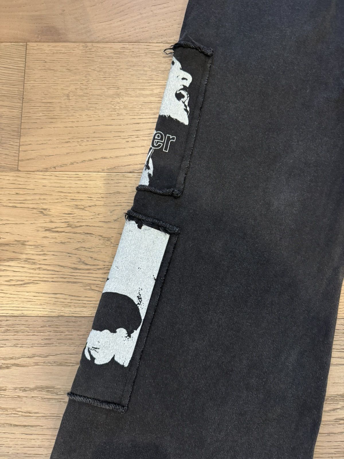 Other Matière De Désirs Graphic Sweatpants Black (M) Size US 32 / EU 48 - 4 Thumbnail