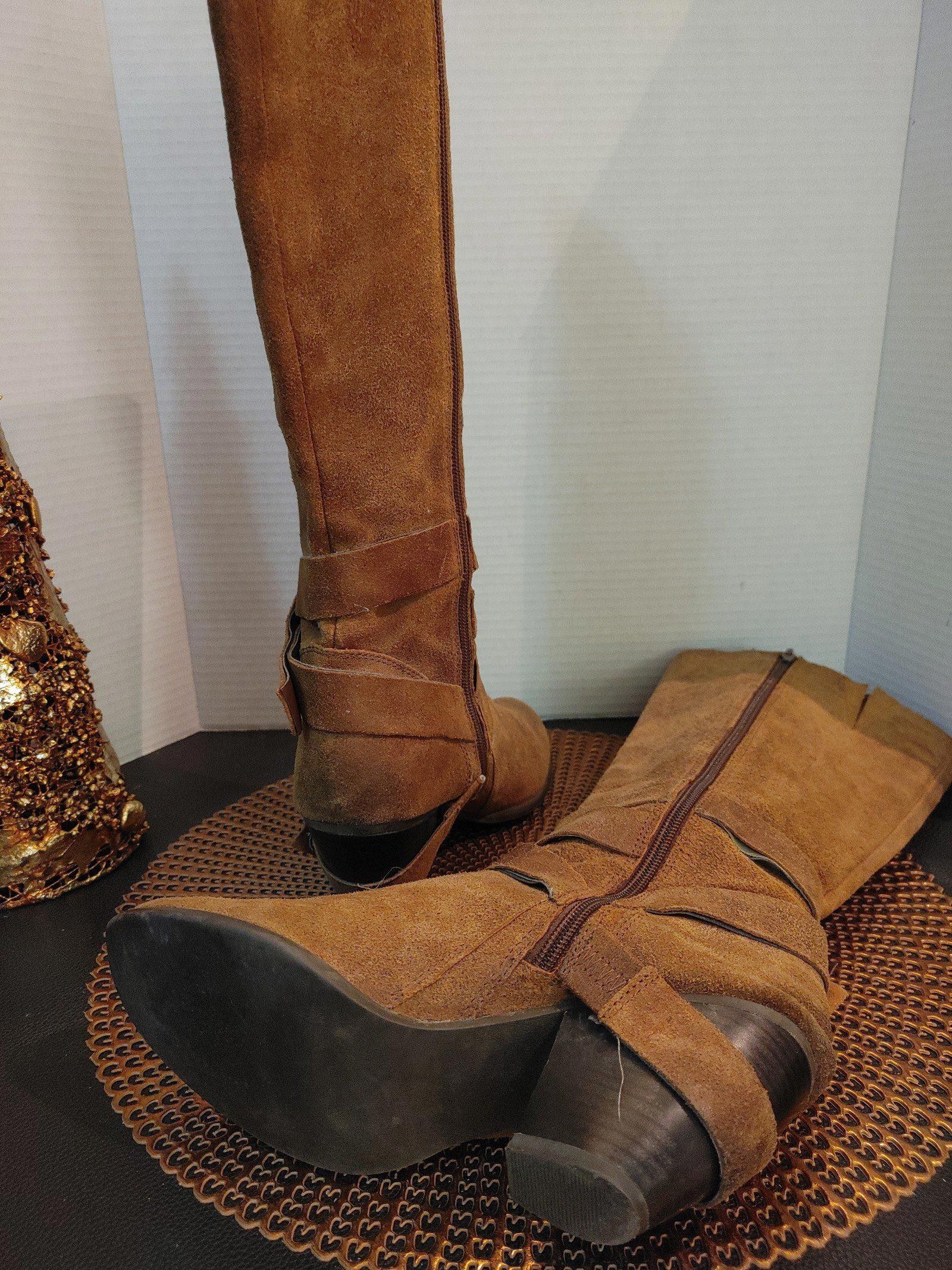 Designer Fergie Suede Biker Boots Size 9.5 Size US 9.5 / IT 39.5 - 6 Thumbnail