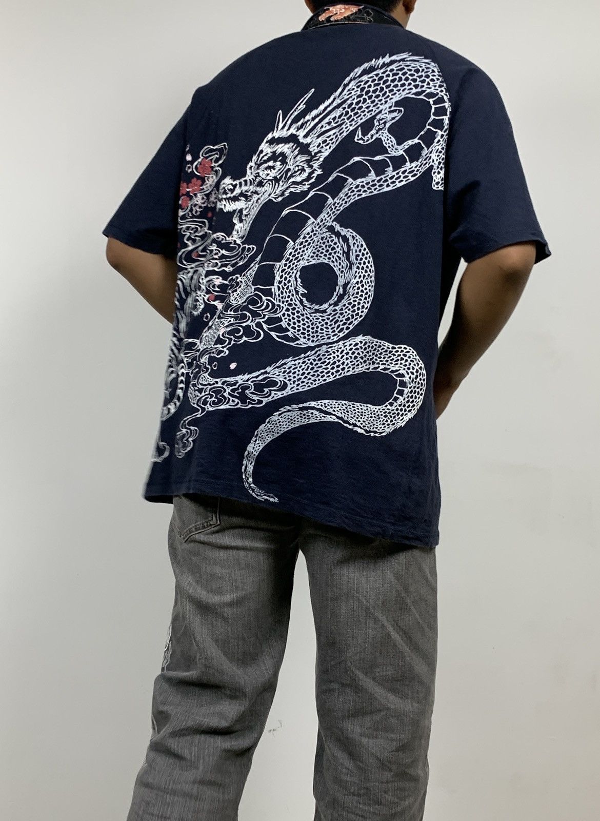 Japanese Brand *NoTariff Japan Traditional Dragon Graphic Collared T-Shirt Size US L / EU 52-54 / 3 - 9 Thumbnail