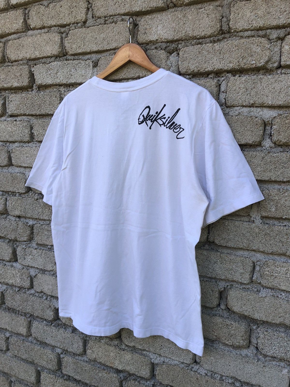 Quiksilver Vintage Y2K Quiksilver All Logo Surfing Tshirt Size US L / EU 52-54 / 3 - 10 Thumbnail