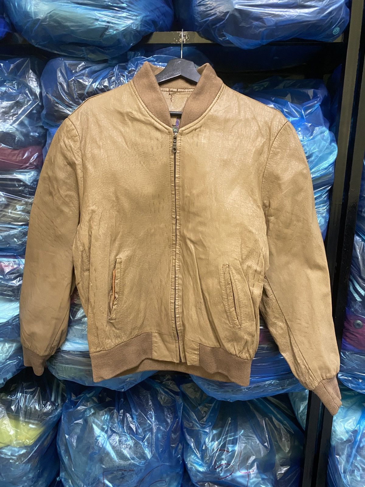 Other Vintage Light Brown Leather Bomber Jacket Abstract Inner Size US M / EU 48-50 / 2 - 1 Thumbnail