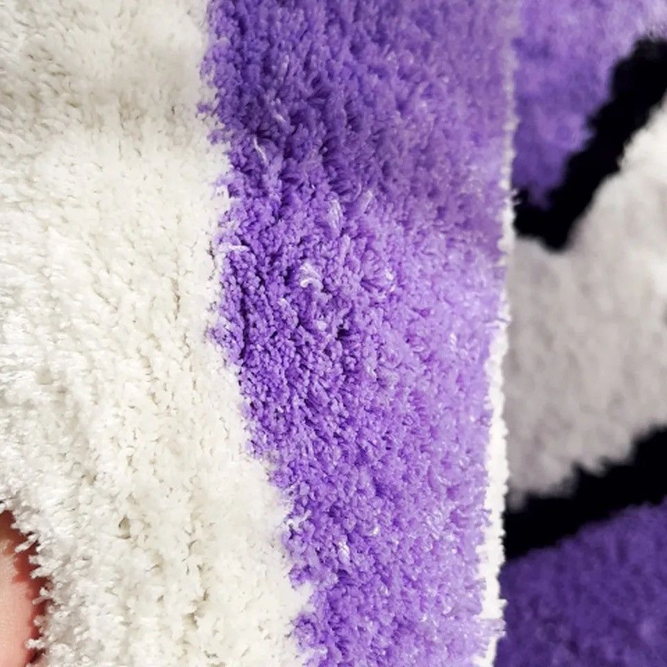Handmade Uno Card Fluffy Tufted Carpet Rug Size ONE SIZE - 3 Thumbnail