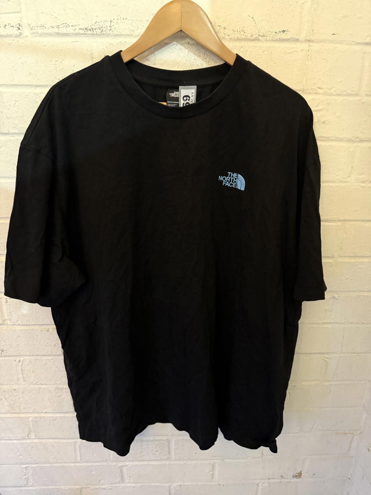 The North Face The North Face Men's Black Graphic T-Shirt Size US M / EU 48-50 / 2 - 1 Thumbnail
