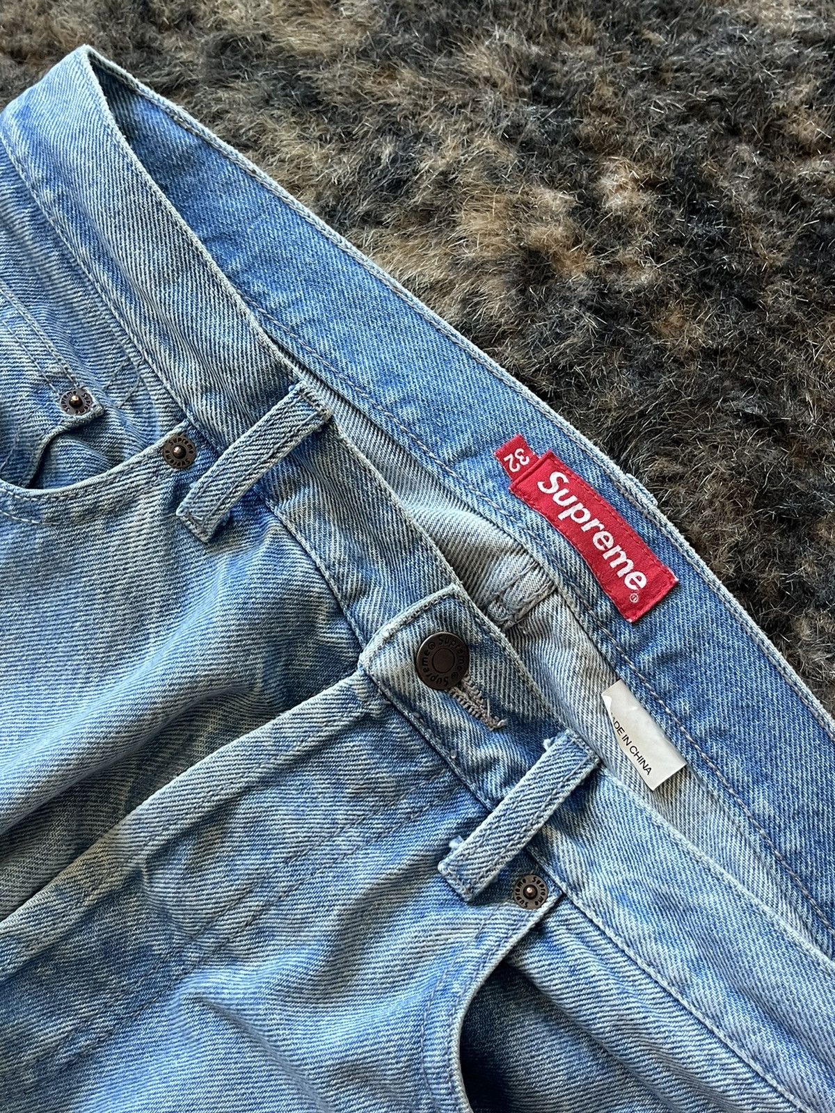 Supreme supreme inset logo jean washed blue Ss22 denim pants 32