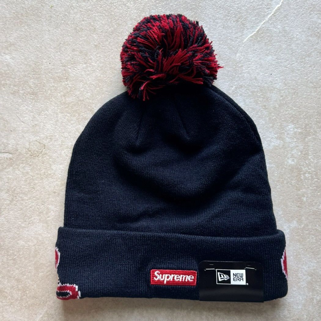 Supreme Supreme x New Era Script Cuff Beanie FW 19 NAVY Size ONE SIZE - 4 Thumbnail