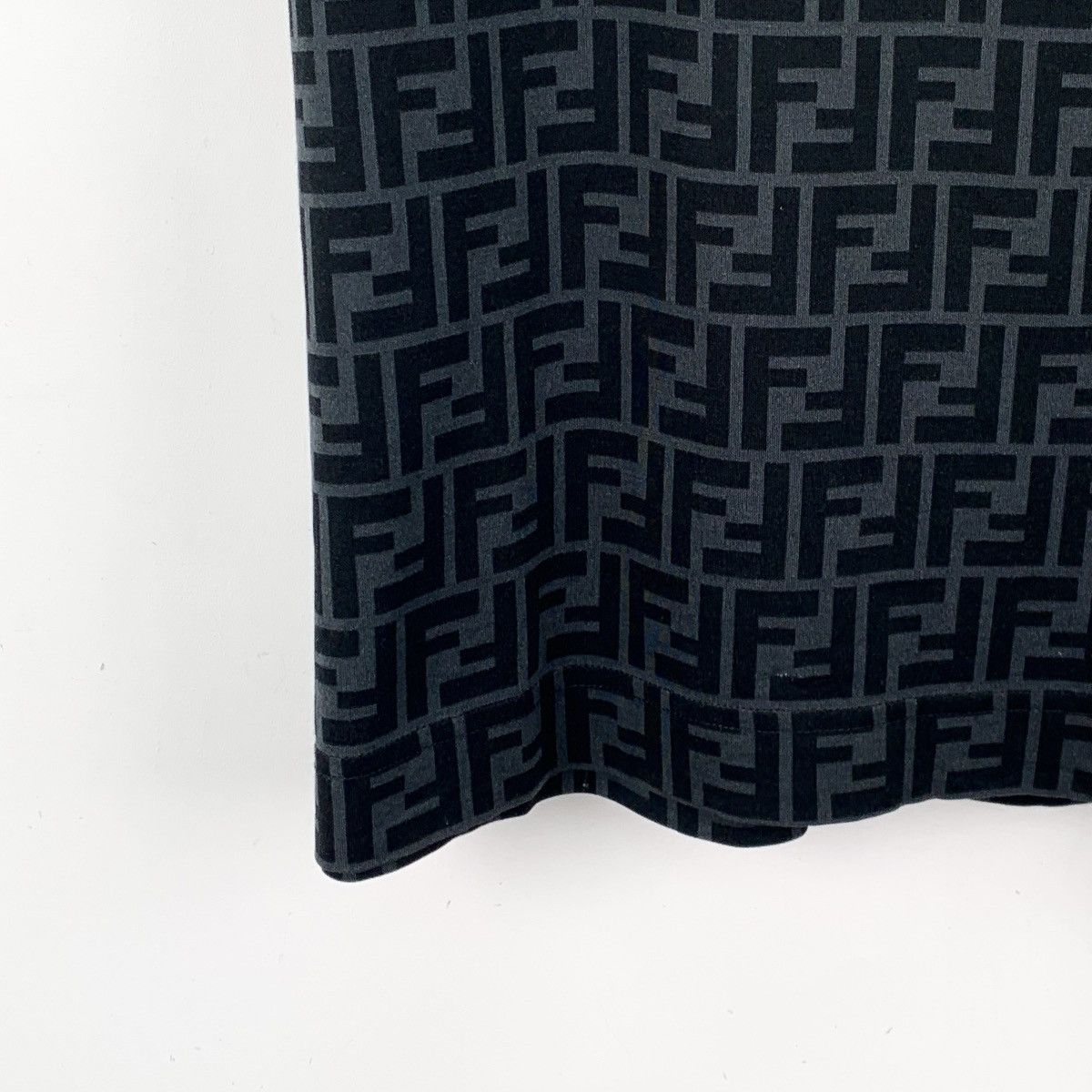 Fendi Fendi All-over Printed Short Sleeve T-shirt K26WX Size S / US 4 / IT 40 - 4 Thumbnail