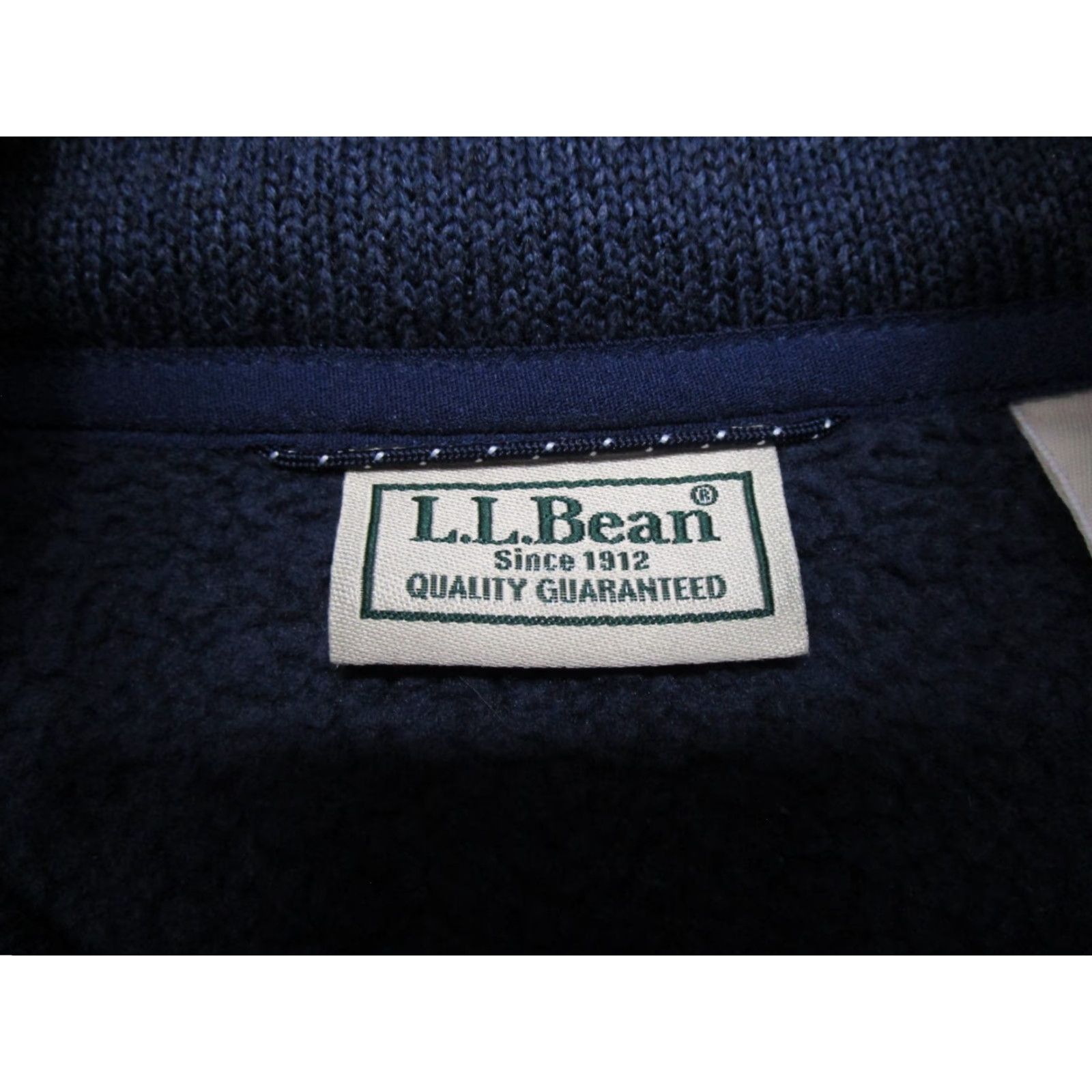 Vintage L.L. Bean Sweater Fleece Pullover Mens Size L Blue Half Zip Pockets Casual Outdoor Size US L / EU 52-54 / 3 - 2 Thumbnail