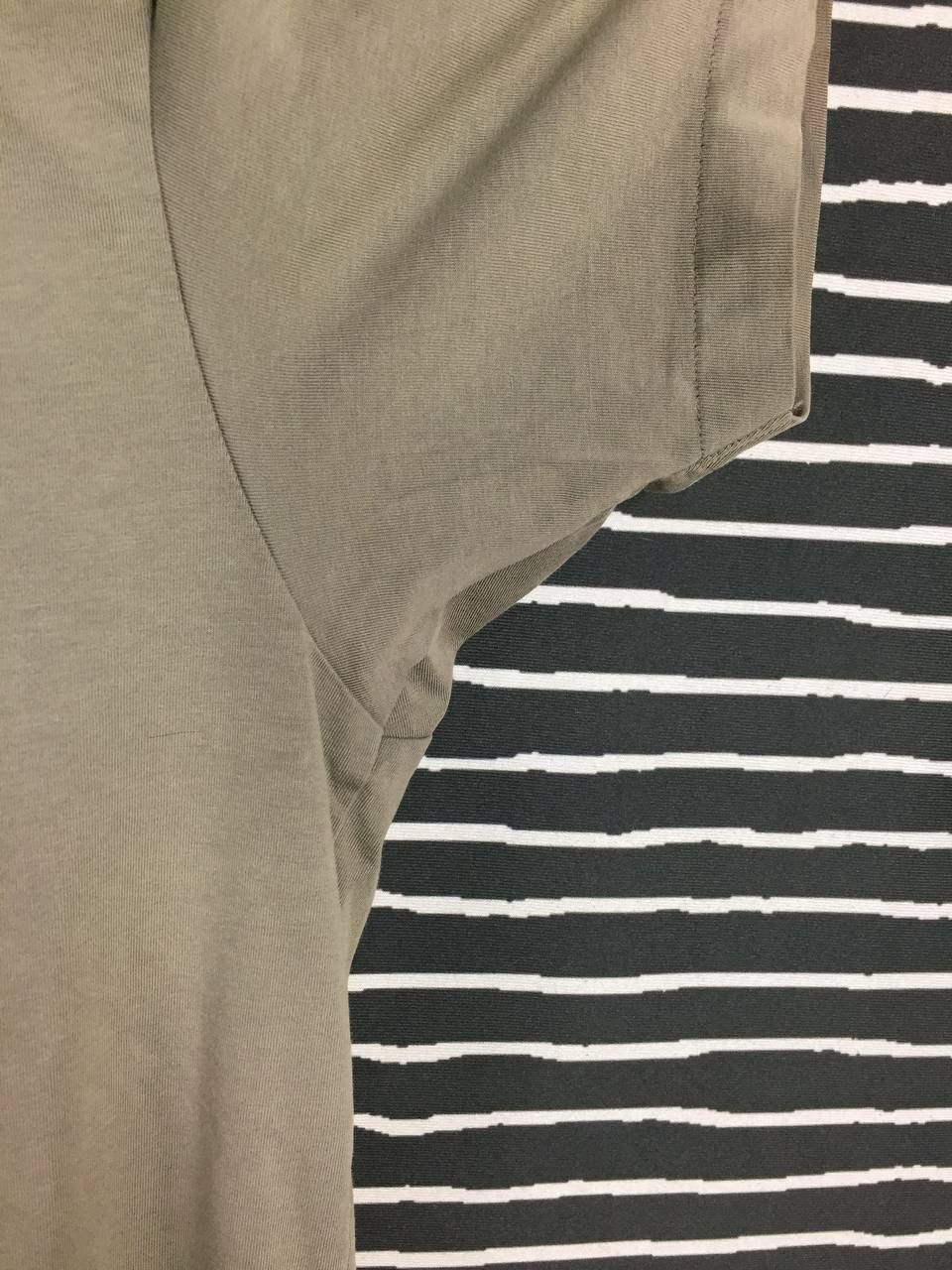 Uniqlo Uniqlo AIRism Short Sleeve Collared Button Up Polo Shirt Size US M / EU 48-50 / 2 - 9 Thumbnail
