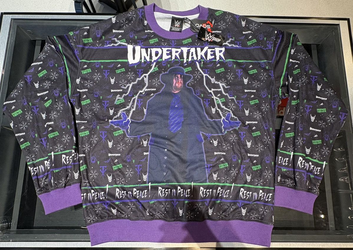 Other WWE Undertaker 2021 Light-Up Holiday Sweater Size US XL / EU 56 / 4 - 1 Thumbnail