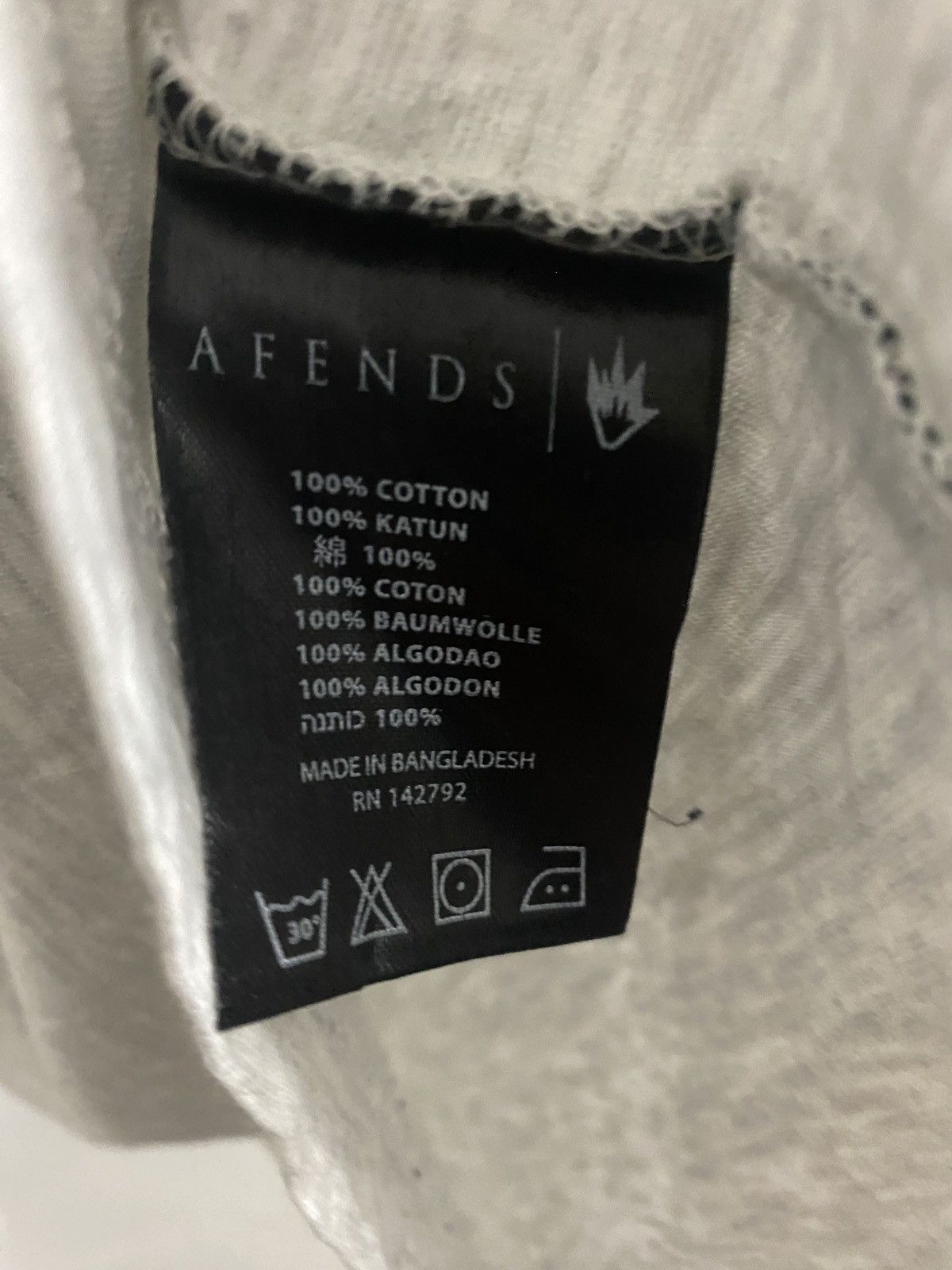 Afends AFENDS Long Sleeve One Eye Graphic Tshirt Size US L / EU 52-54 / 3 - 7 Thumbnail