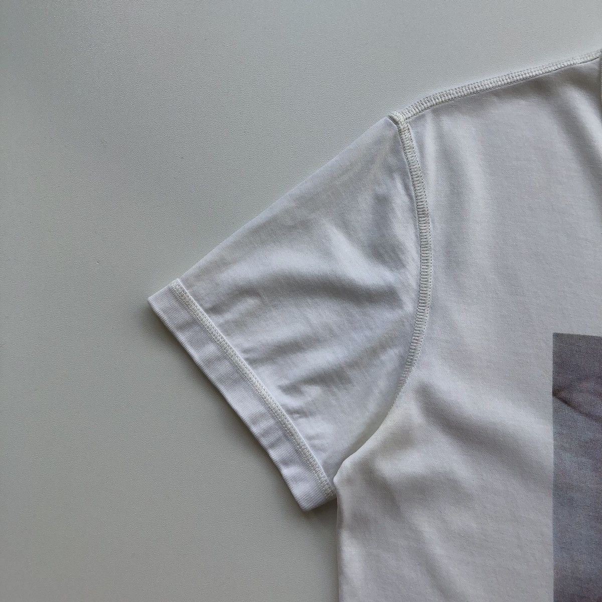 Designer × Dolce & Gabbana × Vintage Dolce & Gabbana Kim Basinger Herb Ritts Foundation T-Shirt Size US M / EU 48-50 / 2 - 4 Thumbnail