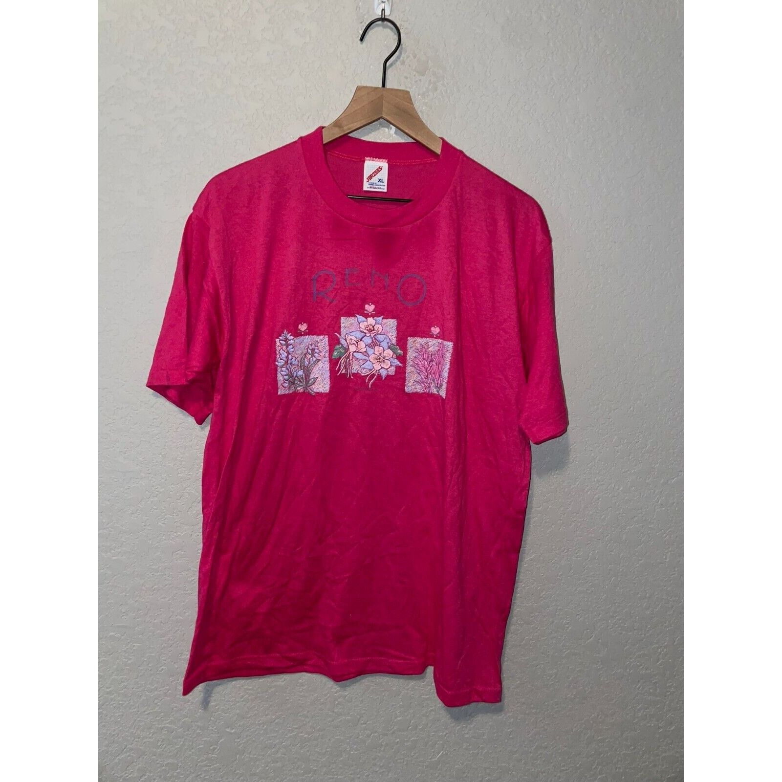 Jerzees Vintage Reno Shirt Tee Flower Graphic Pink Shirt VTG 1990s X Size US XL / EU 56 / 4 - 1 Thumbnail