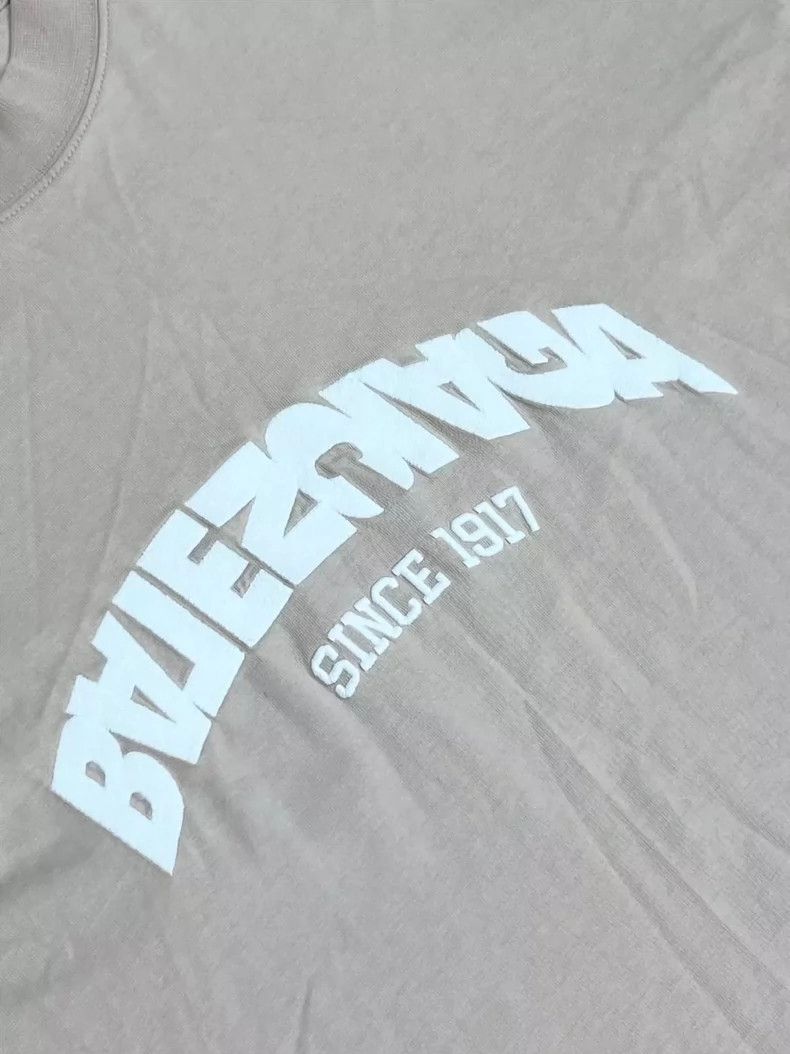 Balenciaga Balenciaga Embroidered logo powder short sleeves Size US S / EU 44-46 / 1 - 2 Thumbnail