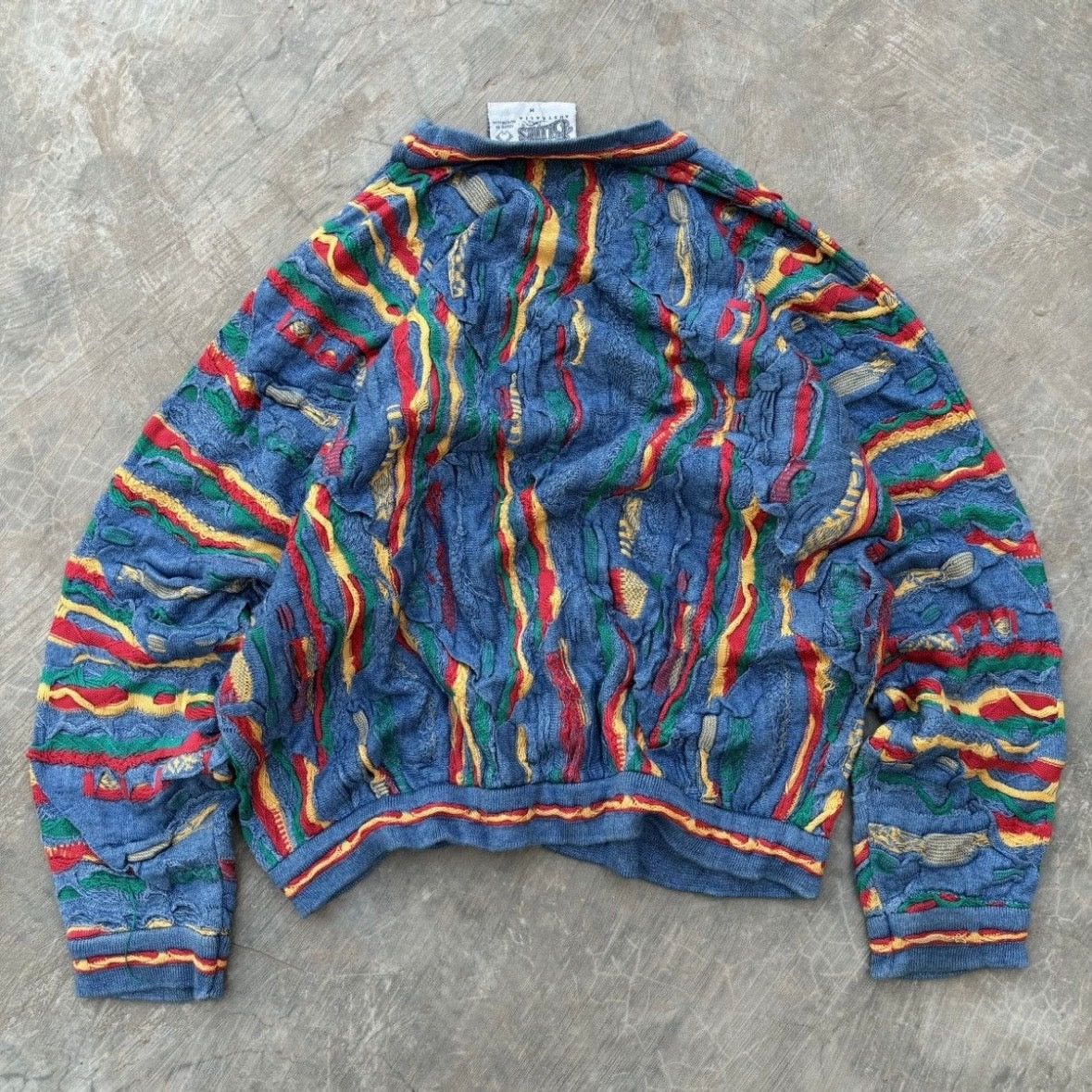Coogi 90s Vintage Coogi 3D Knit Sweater Size US L / EU 52-54 / 3 - 4 Thumbnail