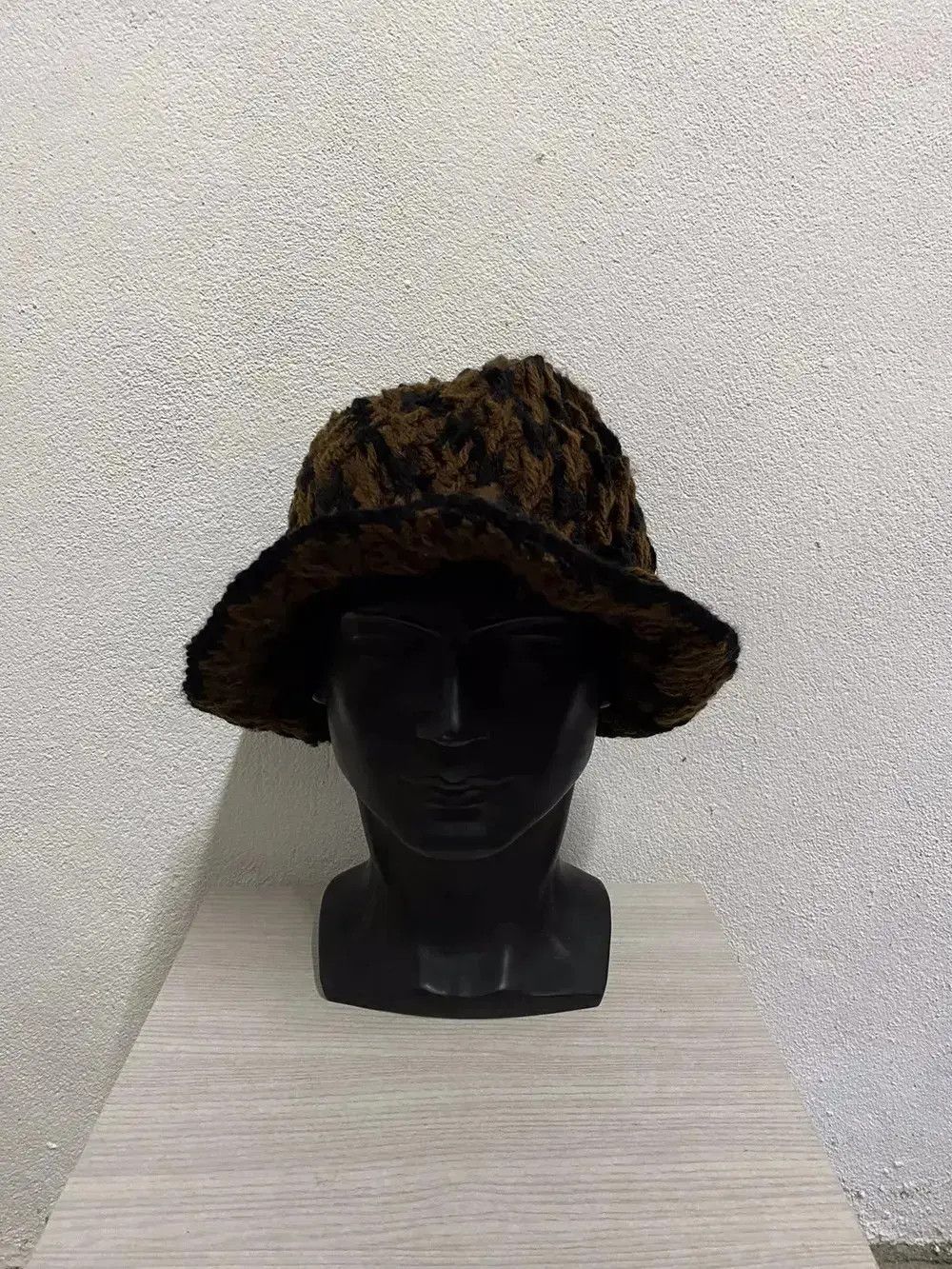 Vintage Rare Design Japanese Brand Knit Bucket Beanie Hat Size ONE SIZE - 3 Thumbnail