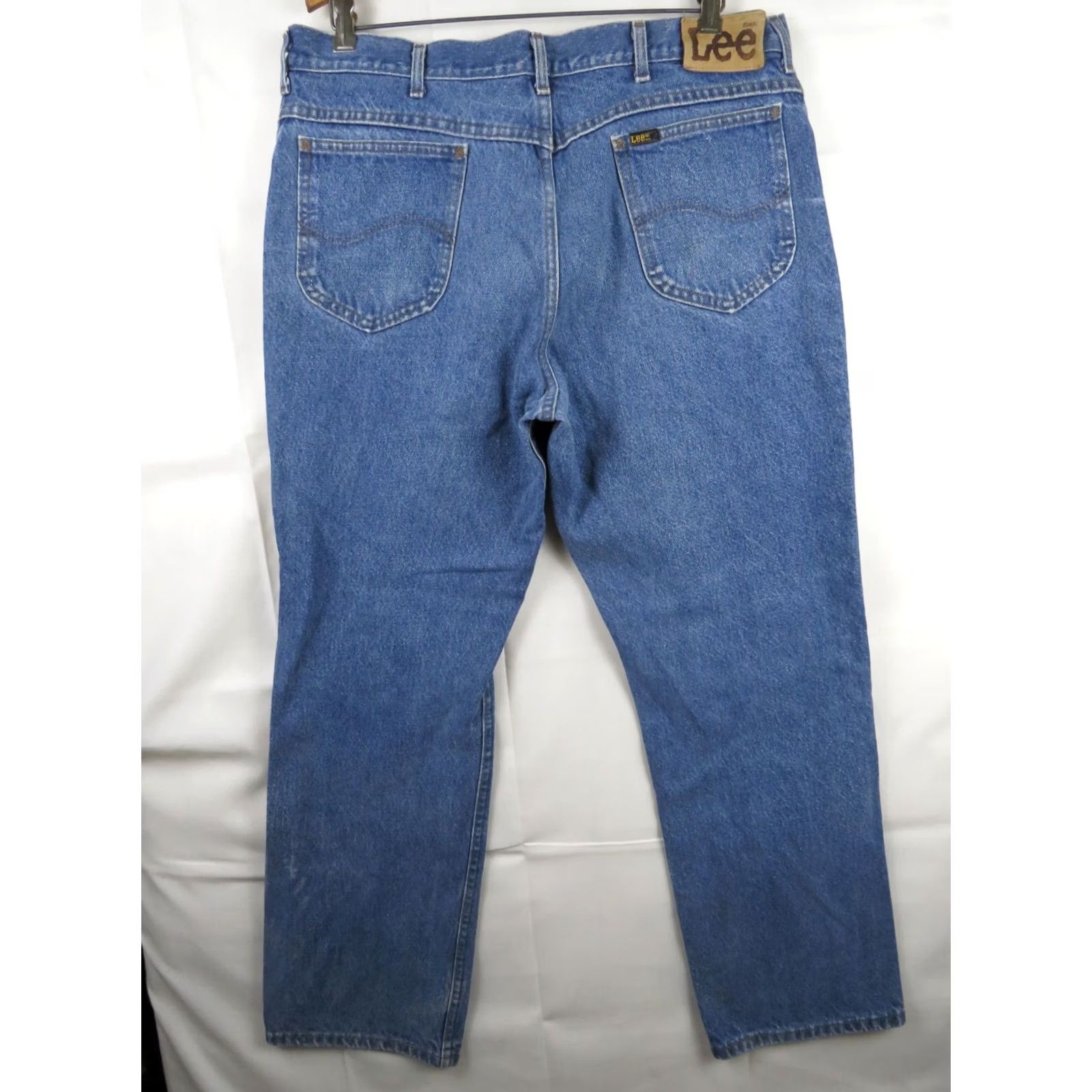 Lee VINTAGE LEE Jeans 1990's Size 38X31 Med Blue Stone washed Made in USA Mens Size US 38 / EU 54 - 7 Thumbnail