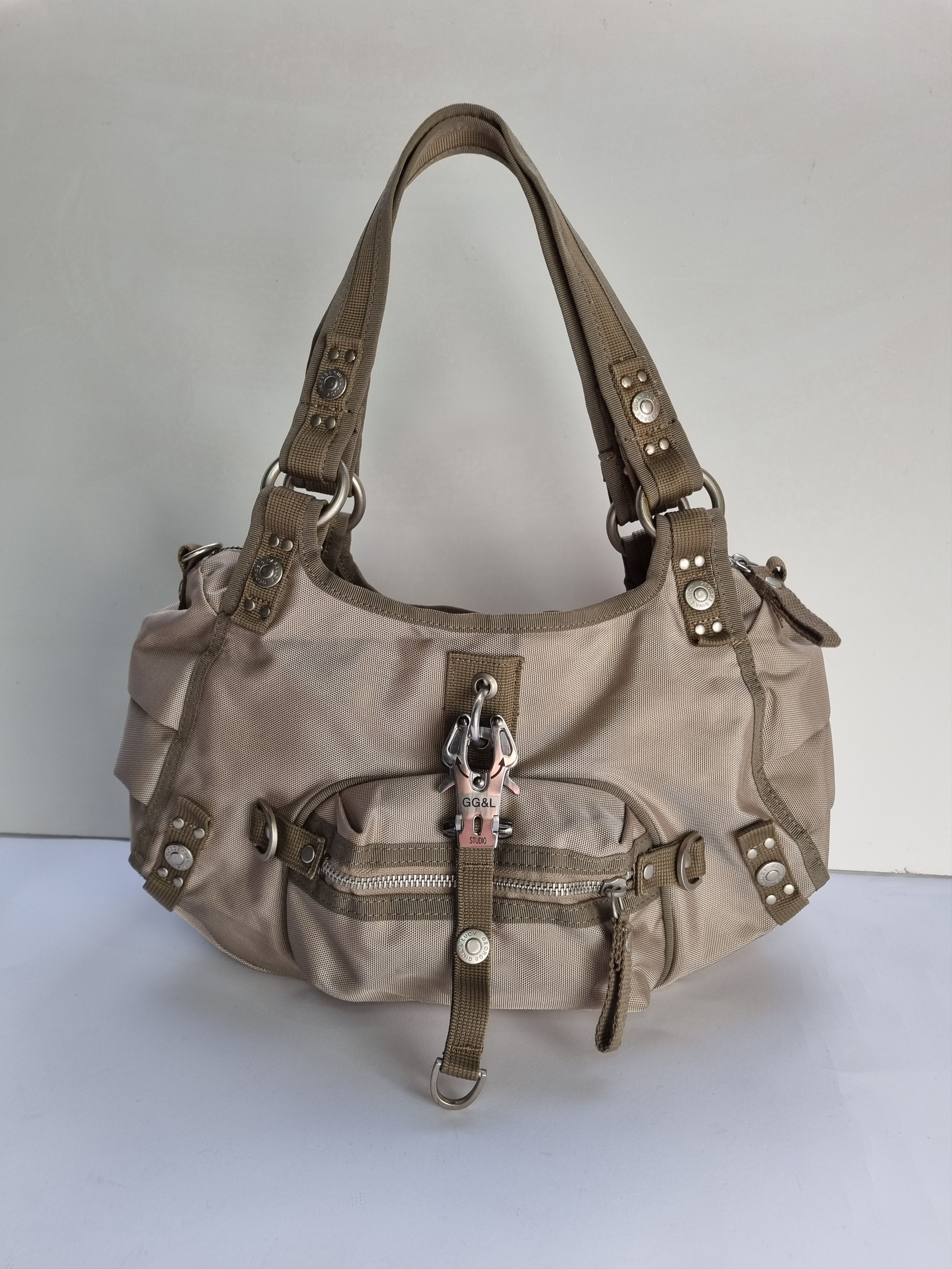 George Gina & Lucy George Gina Lucy Heartquake Roomy Bag GGL Size ONE SIZE - 1 Thumbnail