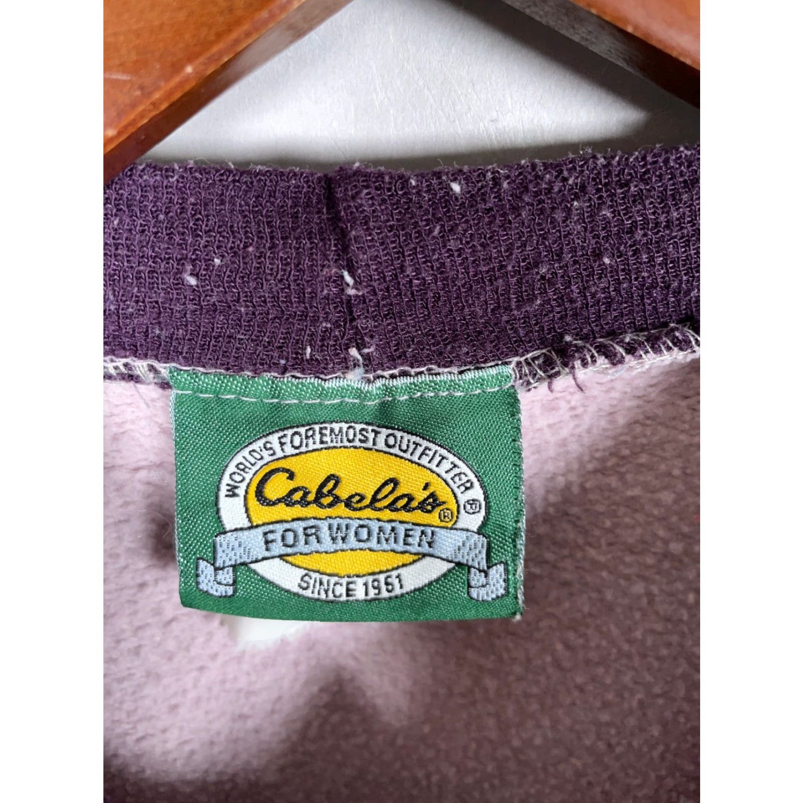Vintage Cabela's AOP Sweatshirt Women's Medium Purple Scenic Outdoor Winter Motif Size M / US 6-8 / IT 42-44 - 3 Thumbnail
