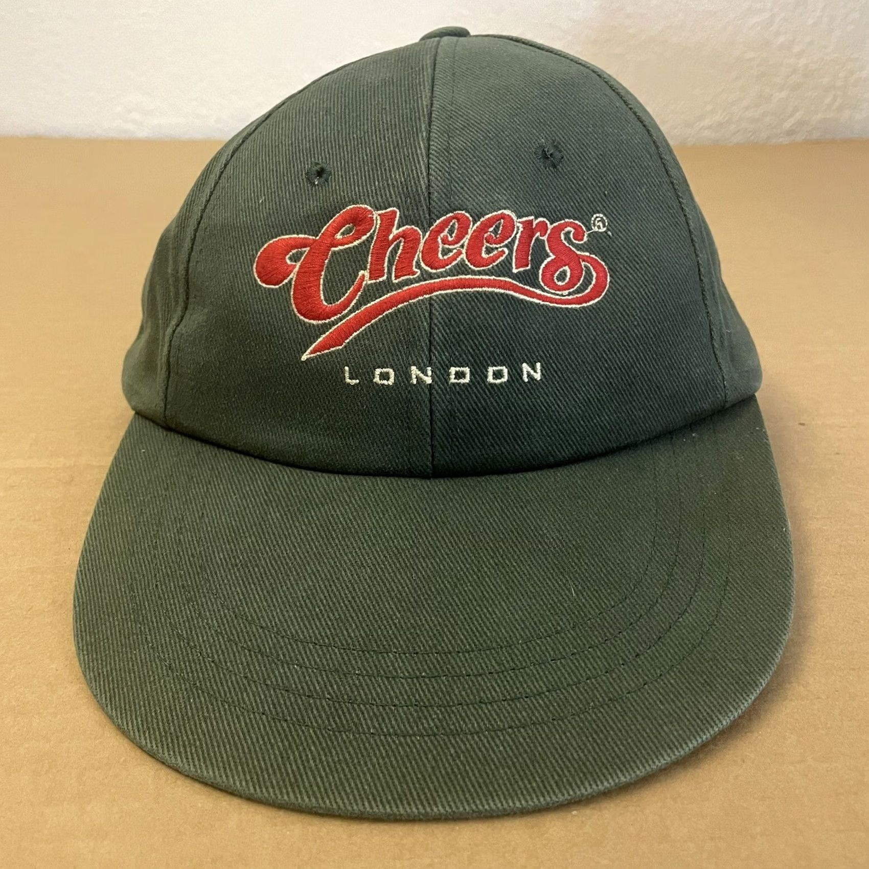 Vintage VINTAGE Cheers London Hat Cap Strap Back Adult Green OS TV Show Stretch Mens Hat Size ONE SIZE - 2 Thumbnail