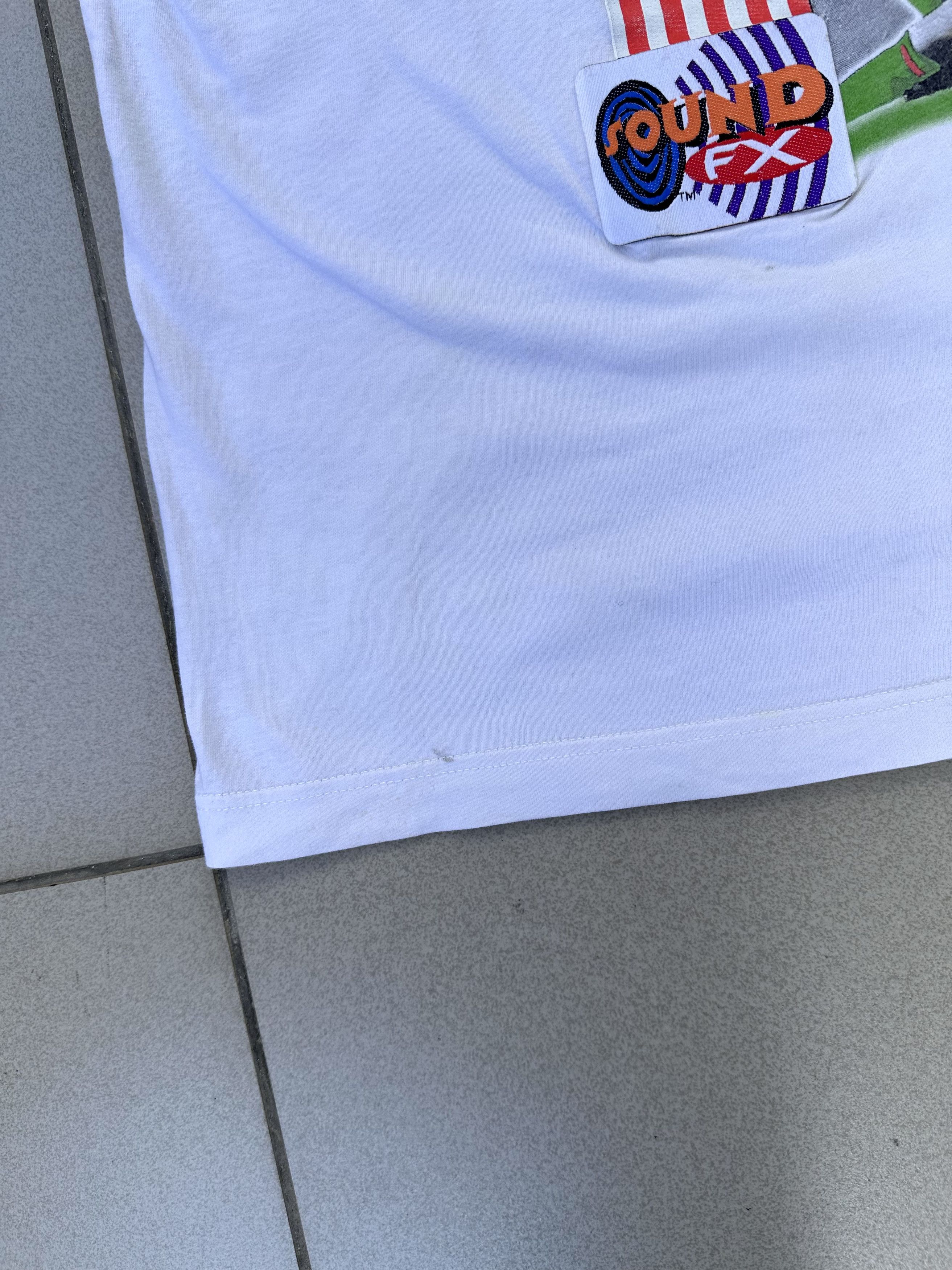 Vintage Vintage Football Crazy t-shirt usa 90s 80s Size US L / EU 52-54 / 3 - 6 Thumbnail