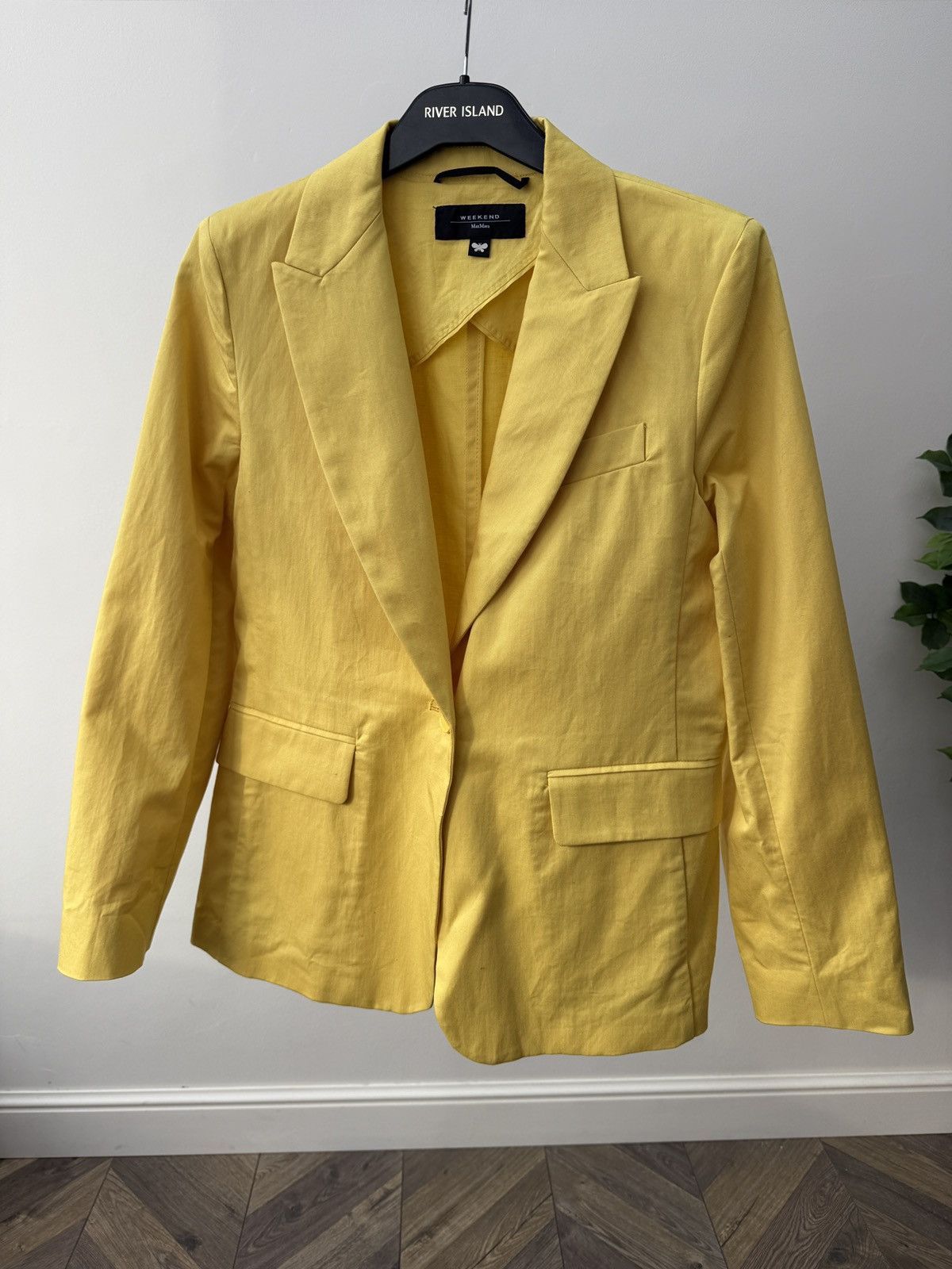 Weekend Max Mara Vintage Weekend Max Mara Linen Blend Blazer Jacket Women’s Size S / US 4 / IT 40 - 2 Thumbnail