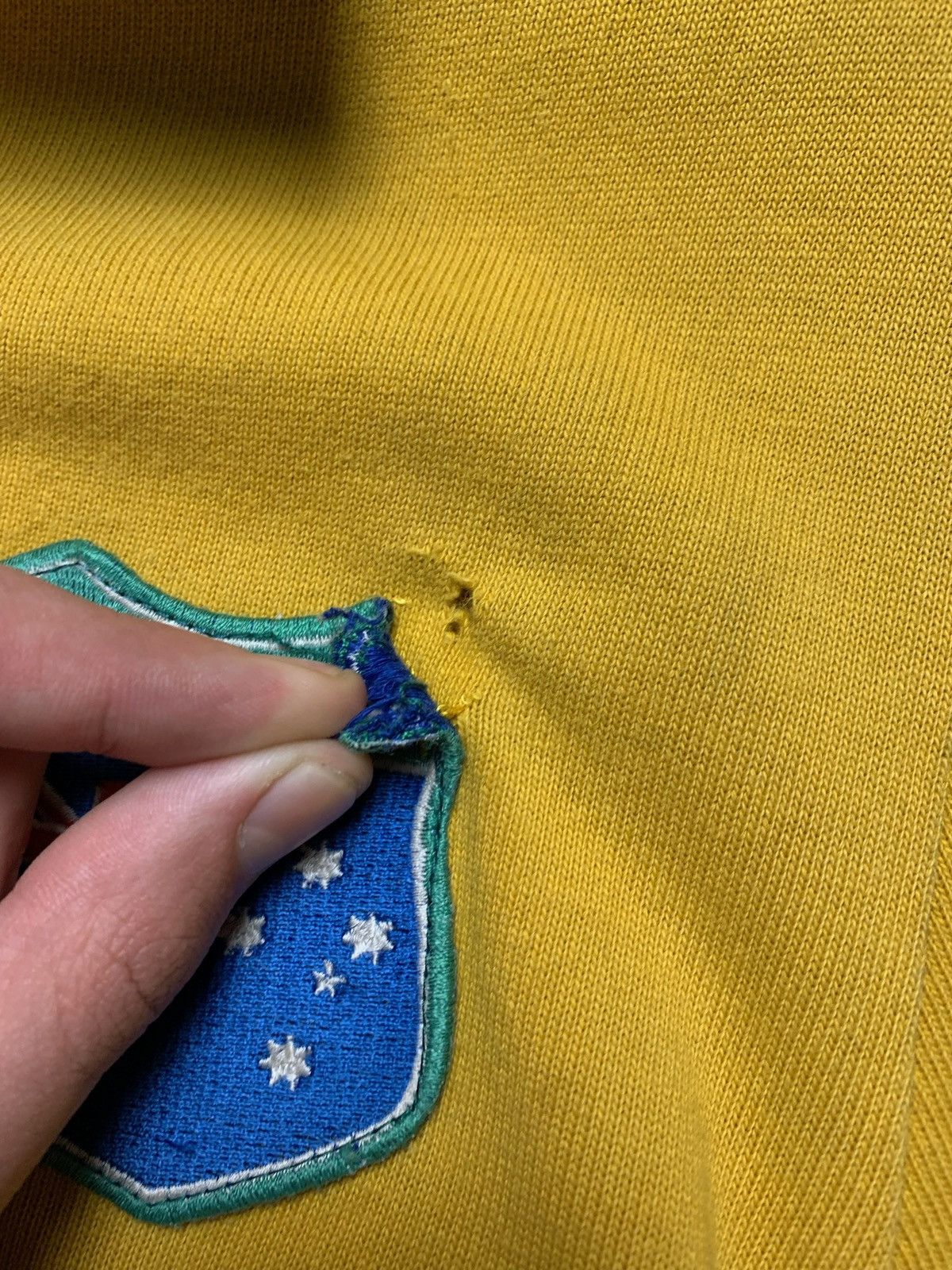 Vintage Vintage Australia rugby jersey yellow size S logo distressed Size US S / EU 44-46 / 1 - 6 Thumbnail
