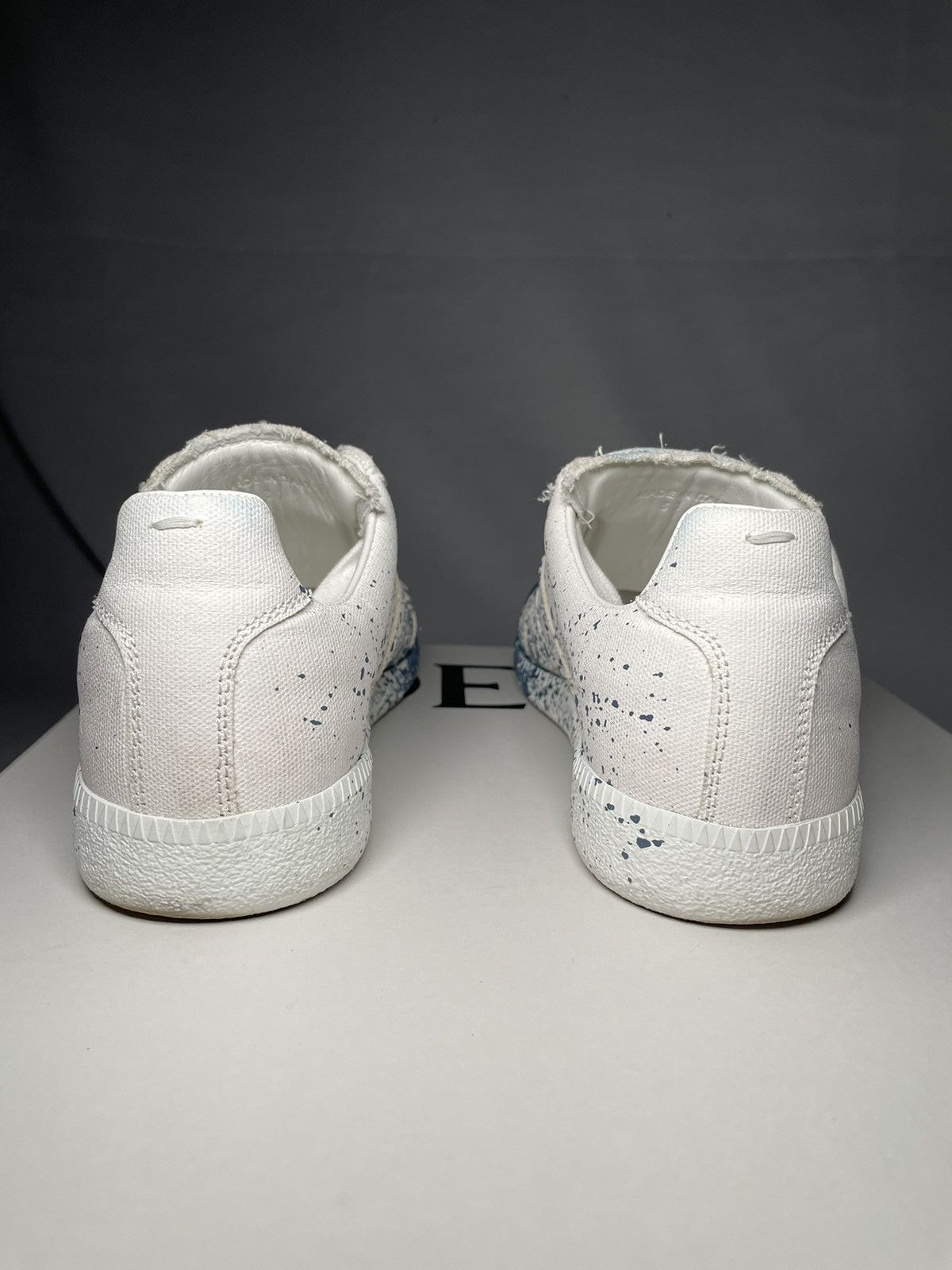 Maison Margiela Maison Margiela Gat Paint Splatter Sneakers Size US 8 / IT 38 - 4 Thumbnail
