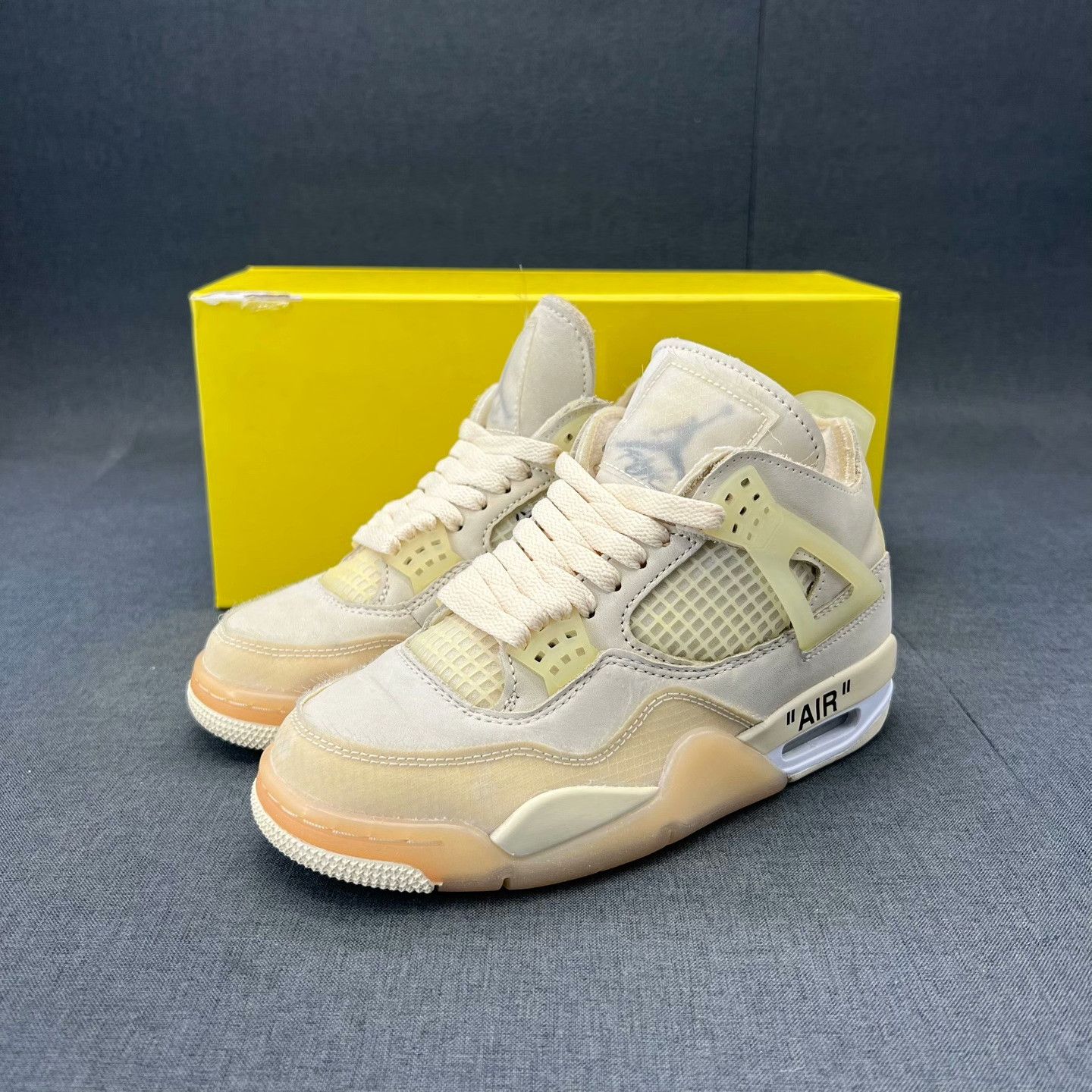 Nike Nike AJ4 White Lowtop Sneakers 35 Men Size US 5 / EU 37 - 1 Thumbnail