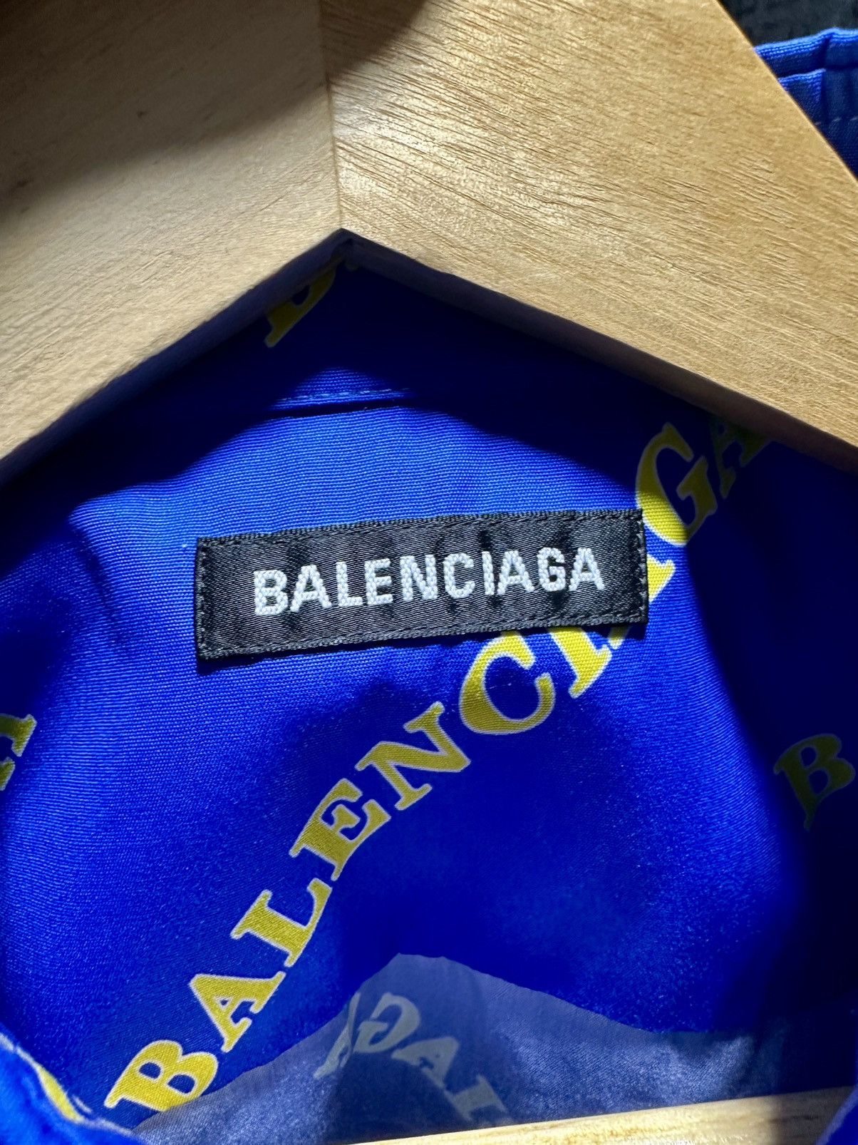 Balenciaga Balenciaga all over print polo Size US XL / EU 56 / 4 - 6 Thumbnail