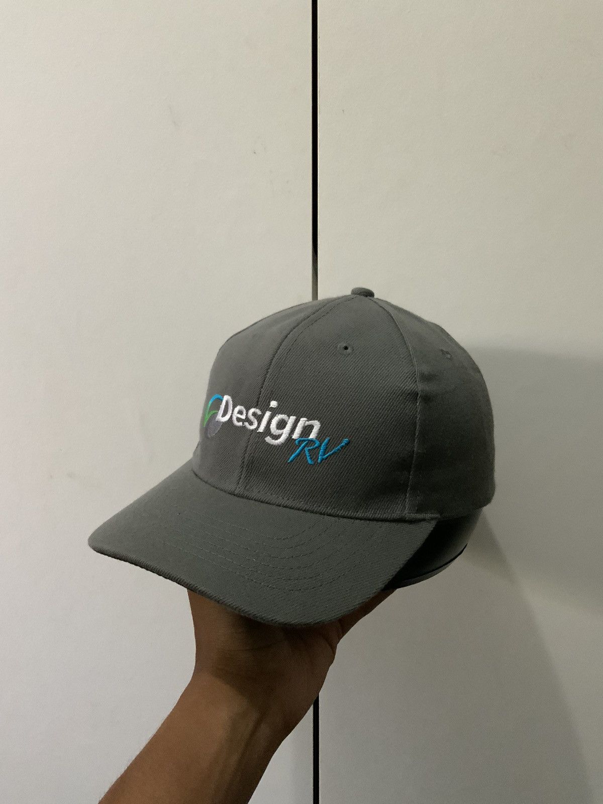 Japanese Brand Design RV Embroidery Hat Size ONE SIZE - 2 Thumbnail
