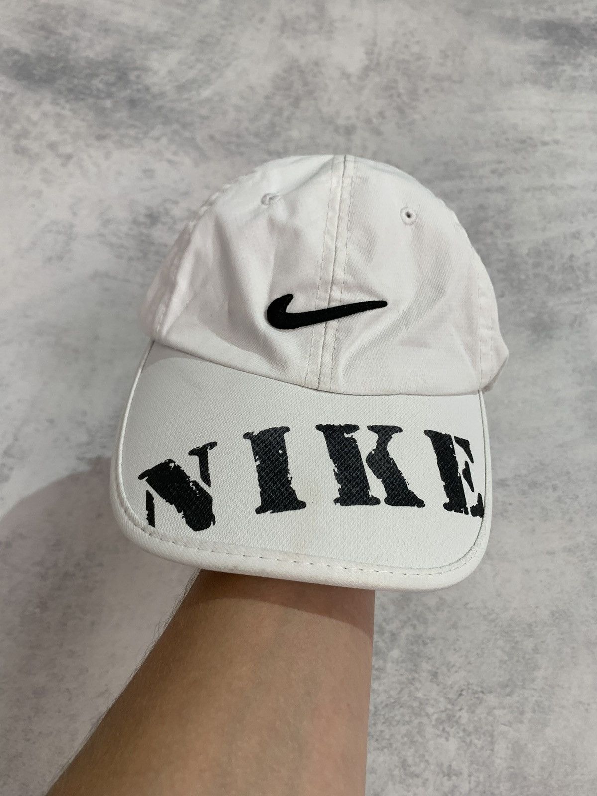 Nike Nike vintage white man rare cap one size Size ONE SIZE - 1 Thumbnail