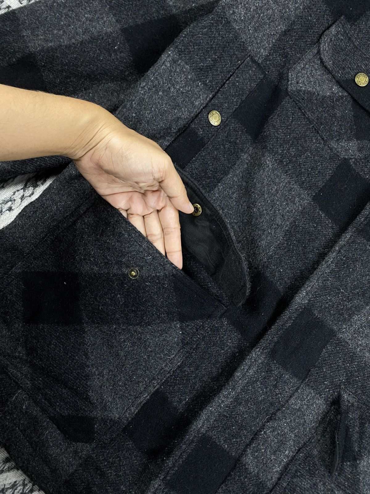 Woolrich Woolen Mills 🔥Vintge Woolrich X Rattle Trap Grey Checked Wool Jacket Size US M / EU 48-50 / 2 - 8 Thumbnail