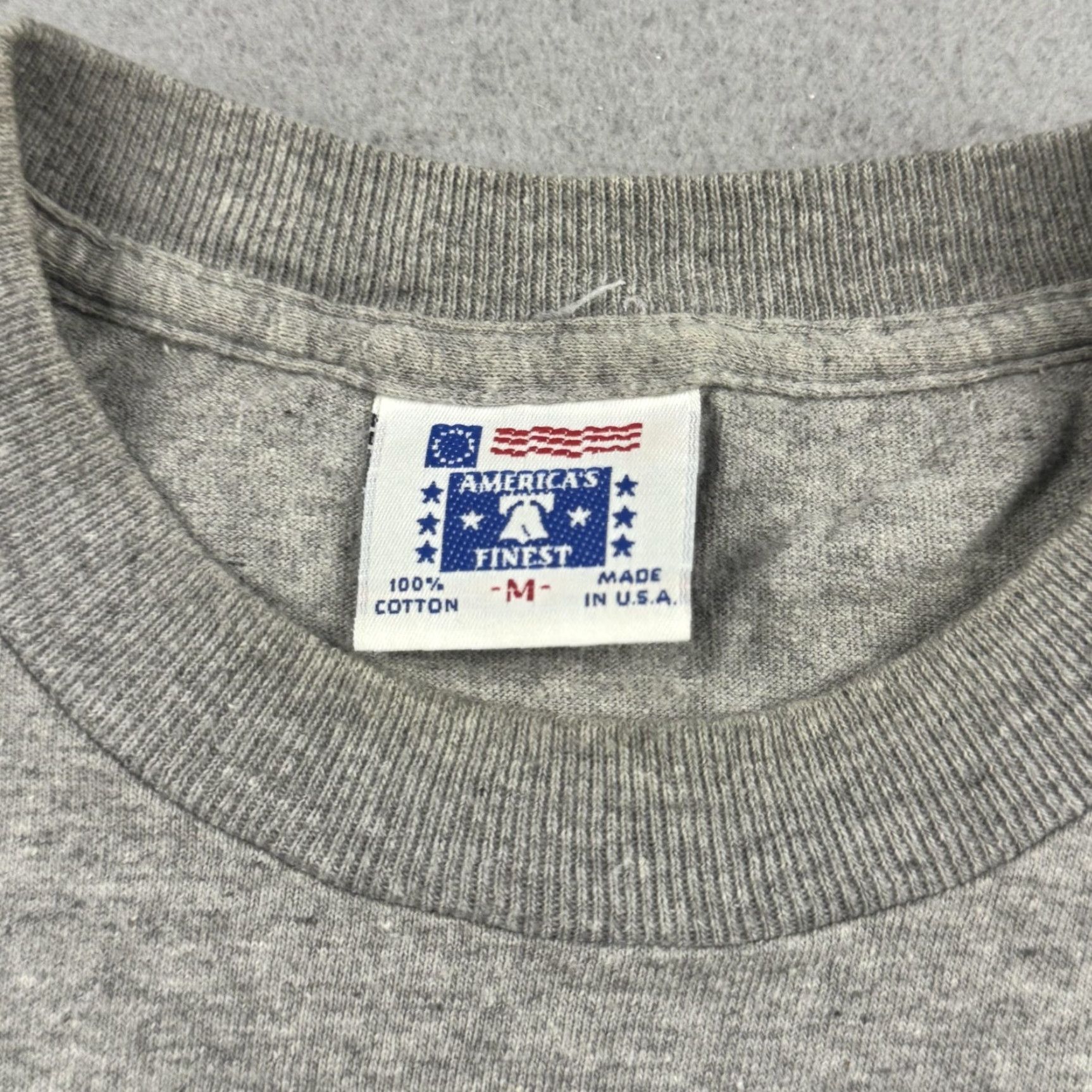 Wilson VINTAGE America's Finest Tattoo T-Shirt Mens Medium Gray Graphic Print 00s Size US M / EU 48-50 / 2 - 5 Thumbnail