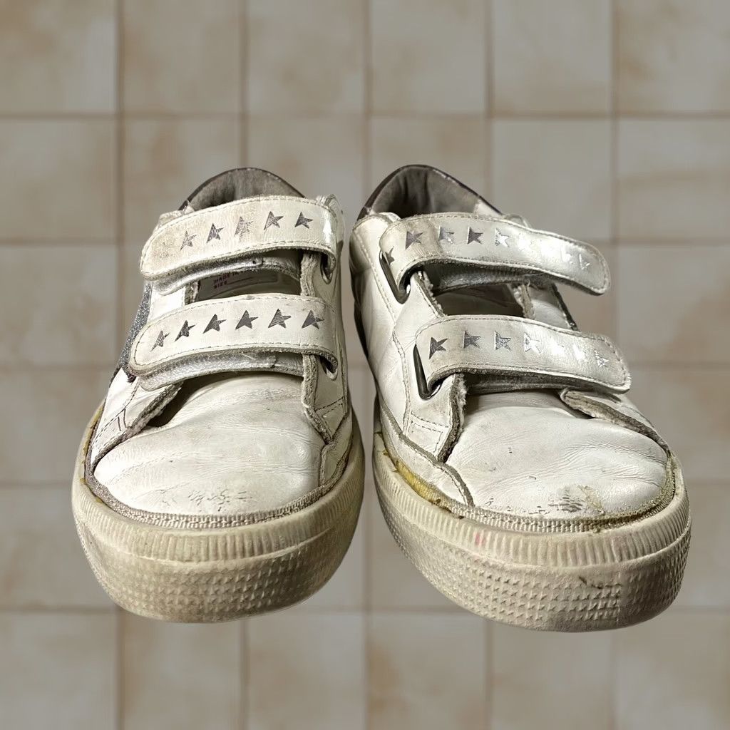 Golden Goose VINTAGE Golden Goose Sneakers Women Adult 5 White 35 US 5 Girls Women's Old School Sneakers Size US 5 / IT 35 - 1 Thumbnail