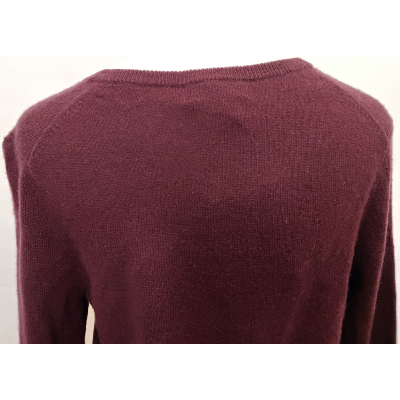 Bloomingdale's C by Bloomingdale's V-Neck Sweater Women M Red Cashmere NWT Size M / US 6-8 / IT 42-44 - 6 Thumbnail