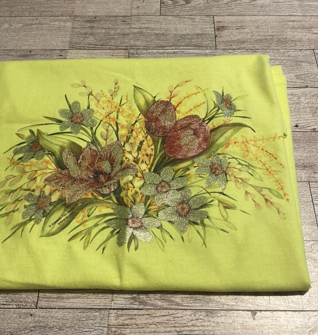 Vintage Vintage, Neon, Sparkle Wild Flower Print, Semi Cropped Tee Size S / US 4 / IT 40 - 12 Thumbnail