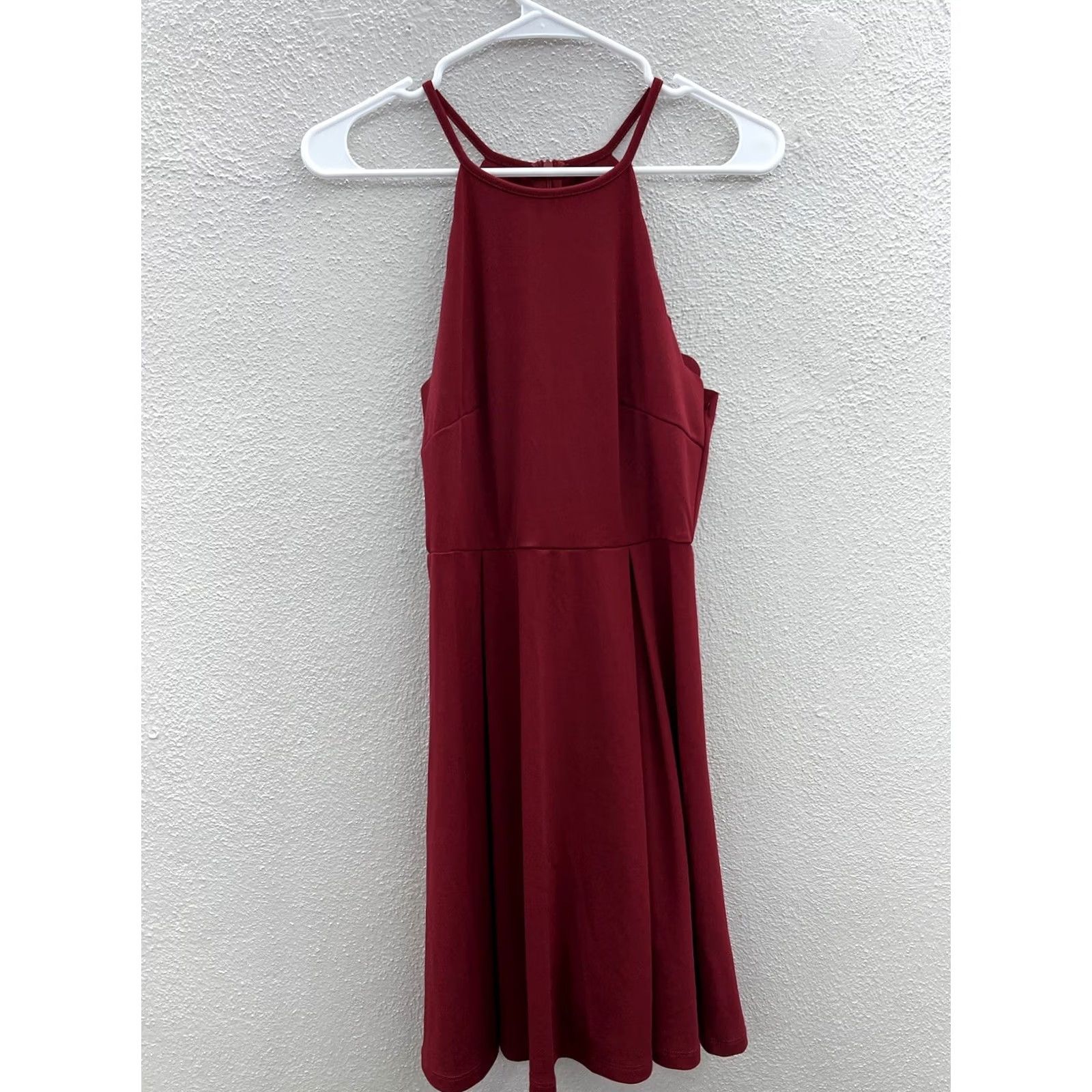 Vintage Womens Unbranded Dress Halter Top Scallop Cut Red Size Medium Dress Red Sleeveless A-Line Zipper back Womens XS? Size M / US 6-8 / IT 42-44 - 2 Thumbnail