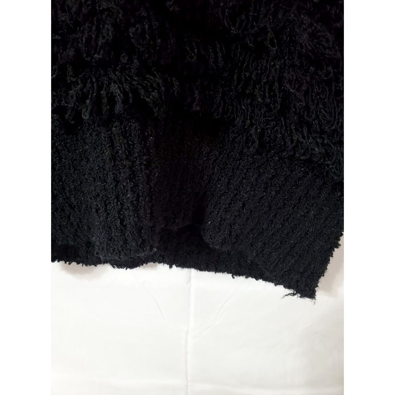 Vintage VINTAGE Cee Fringed Sweater Vest Sleeveless Large Acrylic Black V Neck Women Knit Fringe Bohemian Hippie Vest, Pullover, Regular Fit Size L / US 10 / IT 46 - 4 Thumbnail