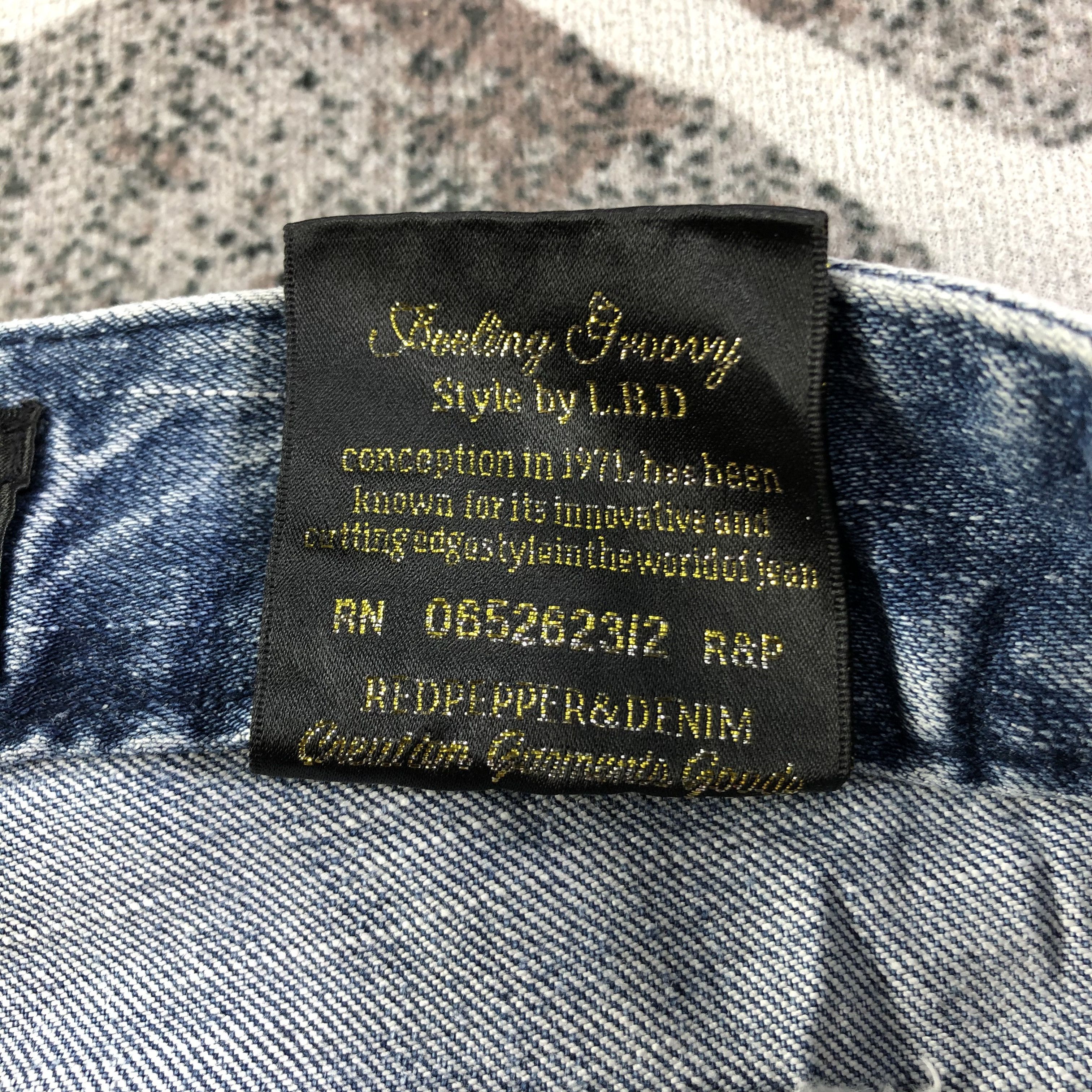 Japanese Brand Red Pepper Faded Blue Flare Jeans KJ1976 Size 25" / US 0 / IT 36 - 10 Thumbnail