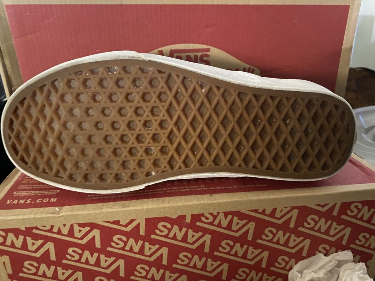 Vans Classic Van slip-on skate shoe Size US 8 / IT 38 - 4 Thumbnail