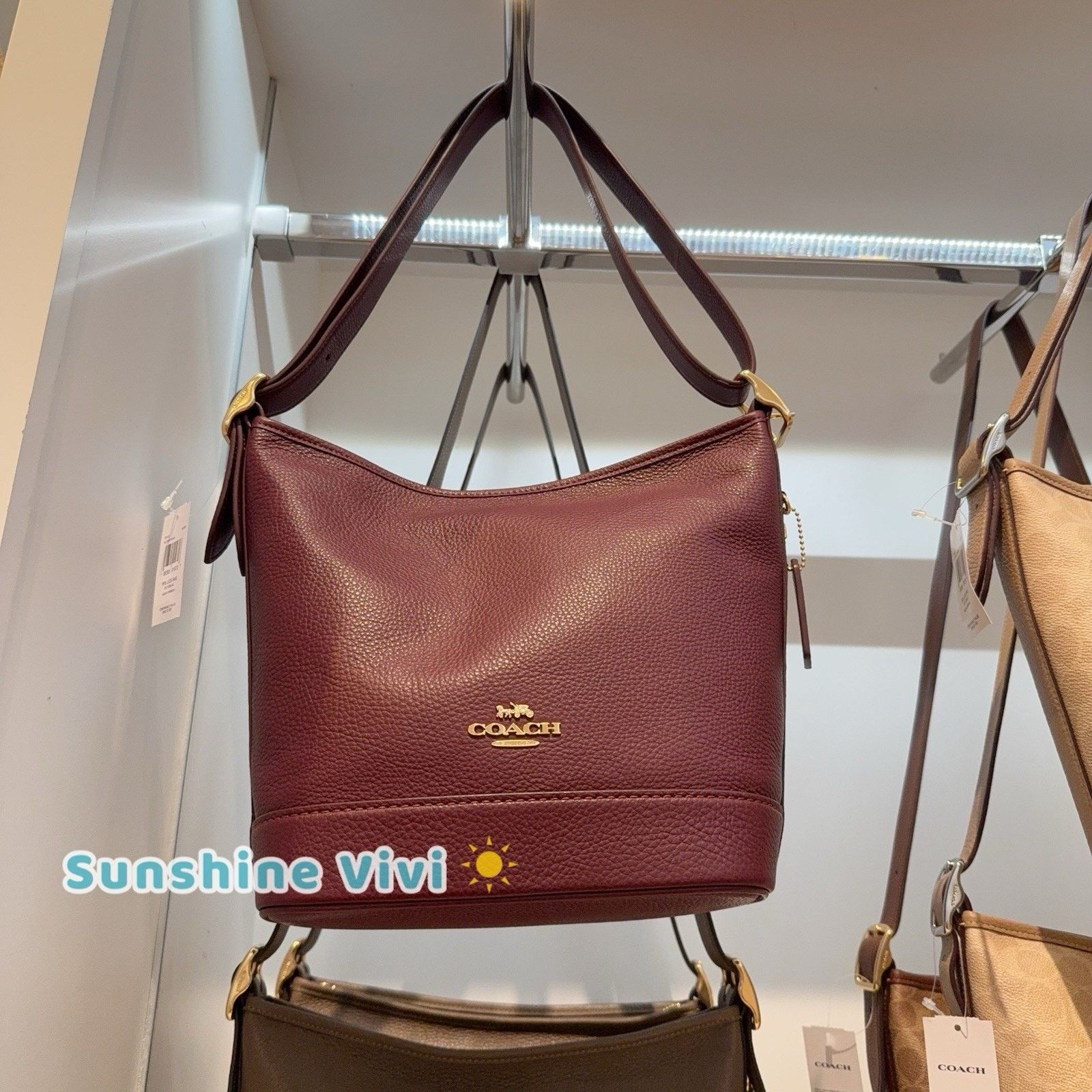 Coach NWT COACH Jude Duffle bag Leather CBH18 Dark Wine Size ONE SIZE - 1 Thumbnail