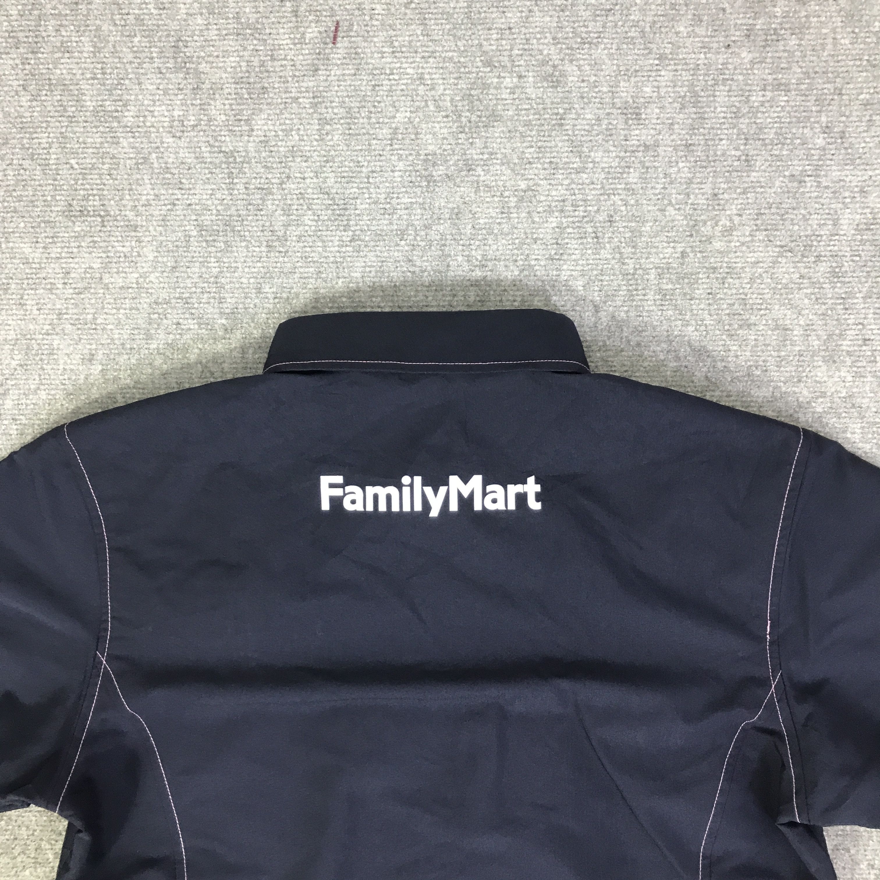 Japanese Brand FAMILY MART JAPAN JACKET K105B22 Size US L / EU 52-54 / 3 - 4 Thumbnail