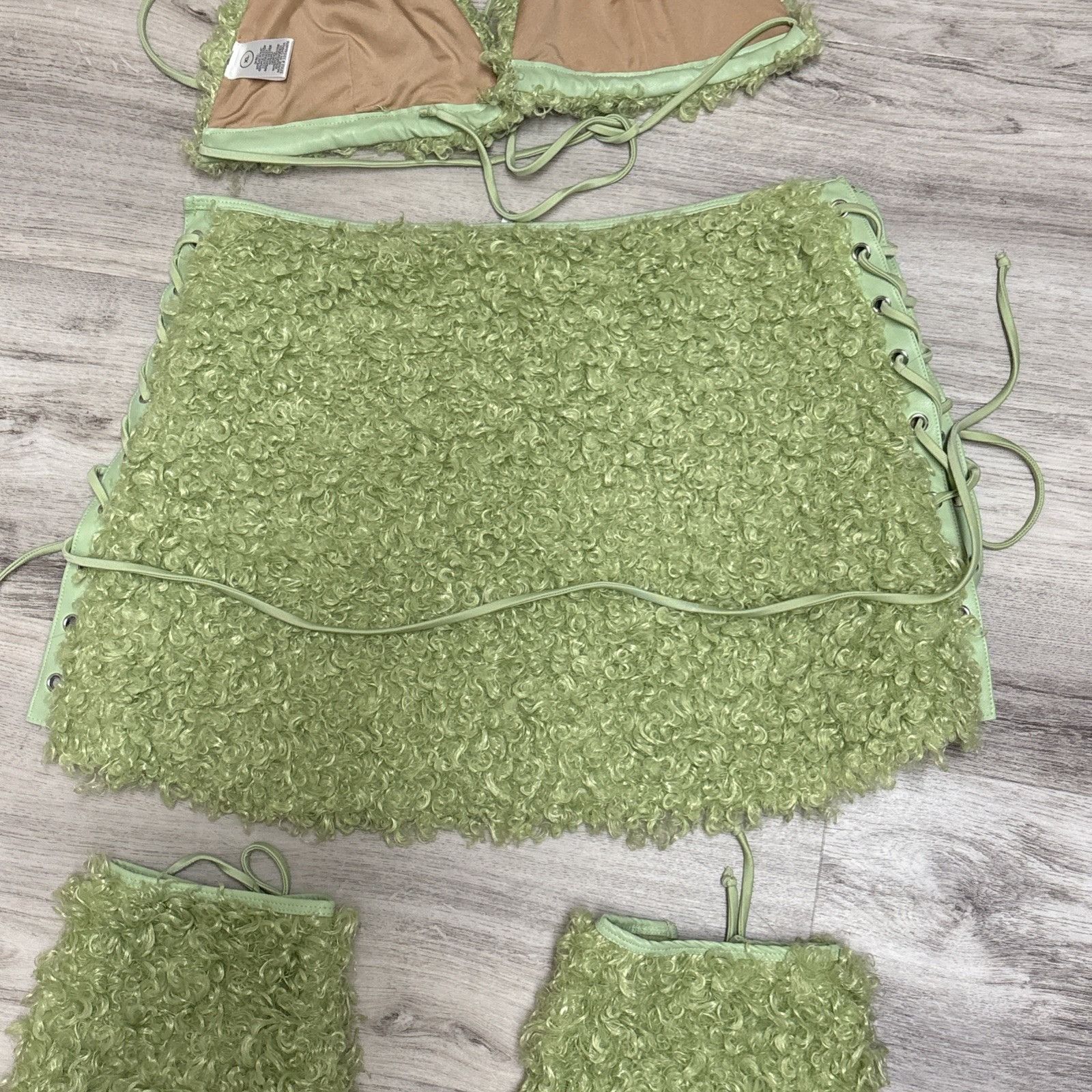 Fashion Nova Fashion Nova Bra Top Skirt Set w Leggings Size XL Green Faux Size XL / US 12-14 / IT 48-50 - 13 Thumbnail